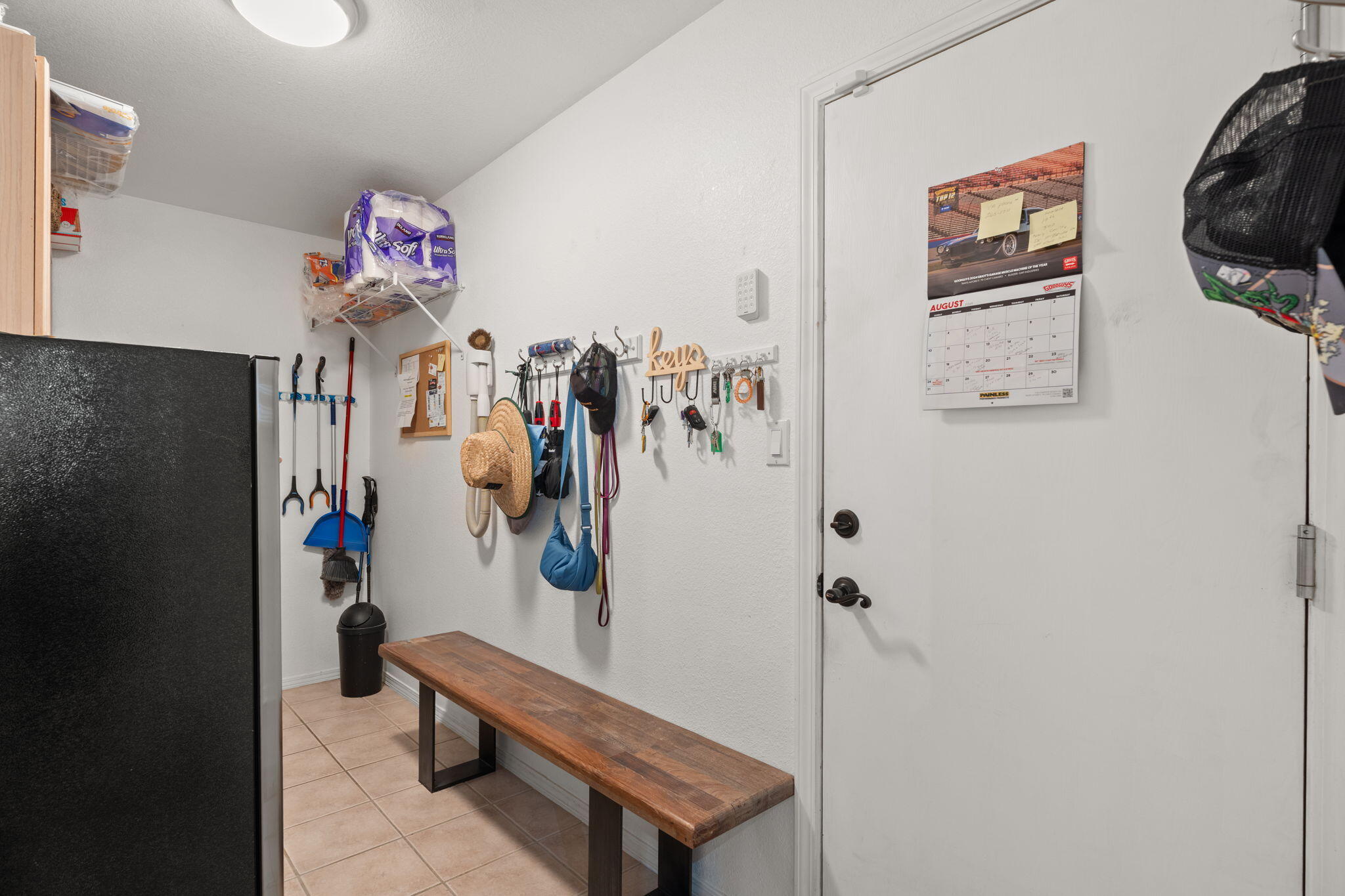 6020 LEGENDS Avenue NW