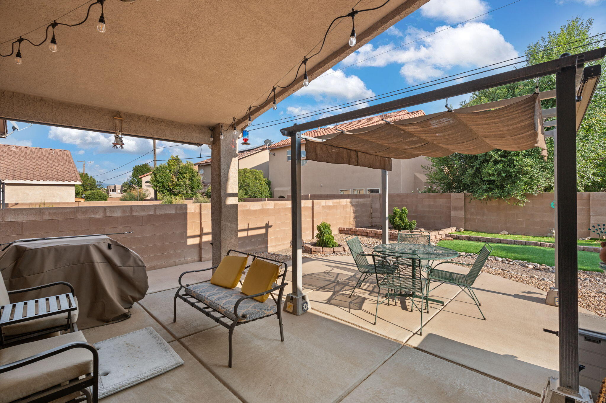 6020 LEGENDS Avenue NW