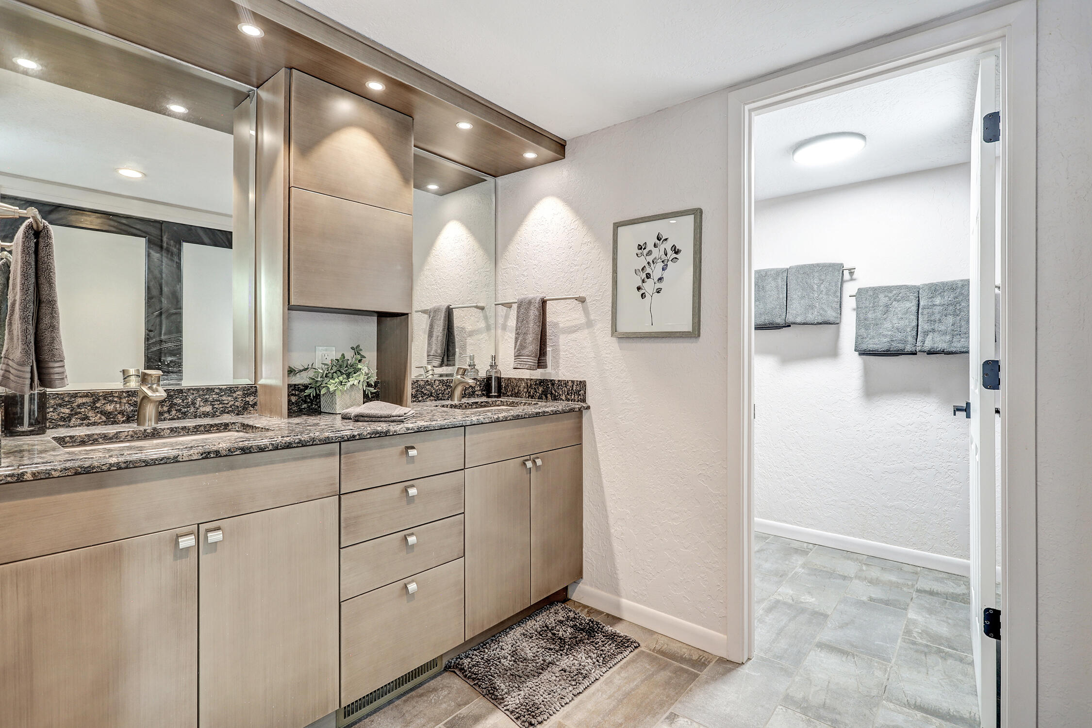 3900 Big Sky Drive NE