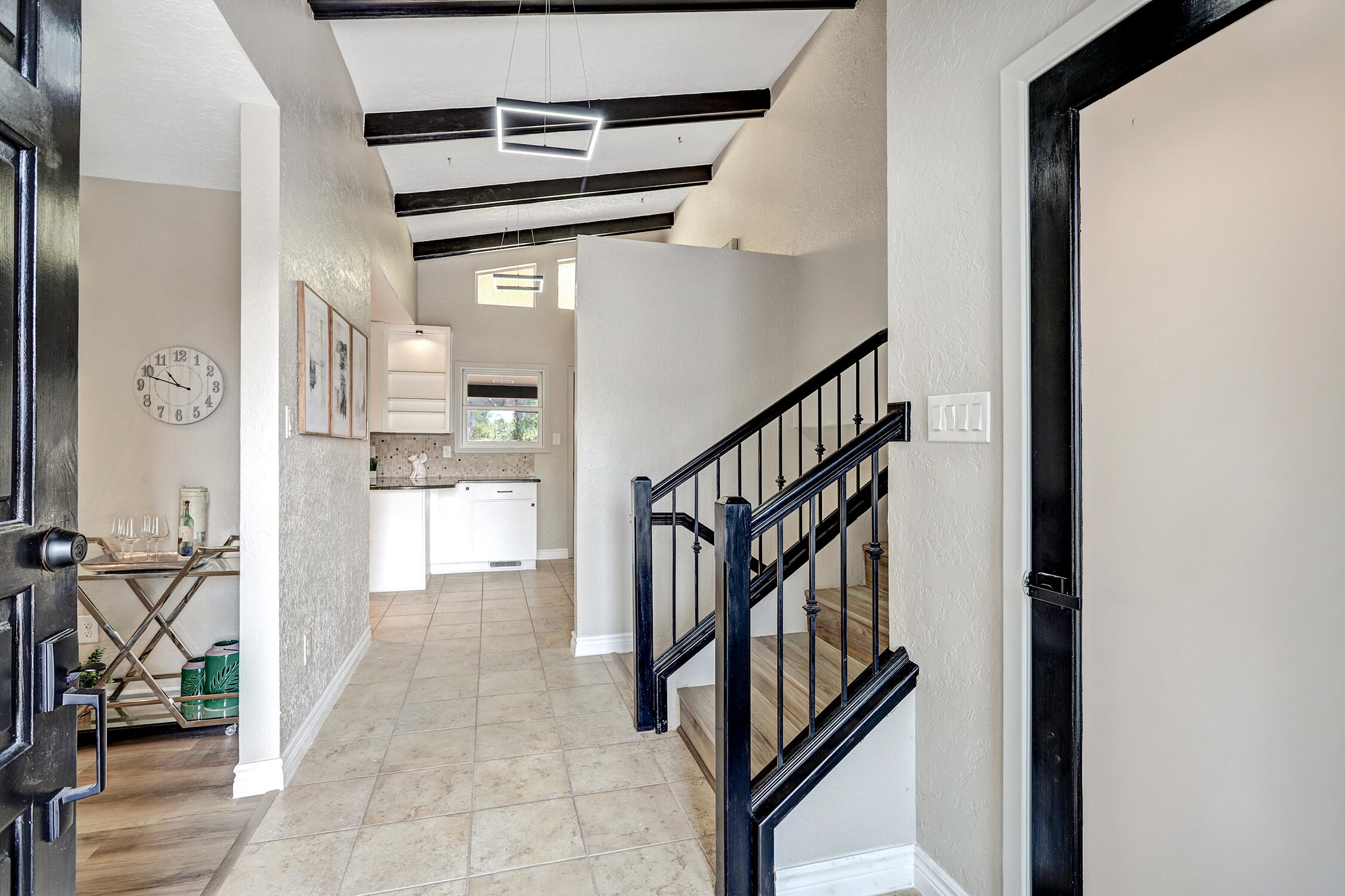 3900 Big Sky Drive NE