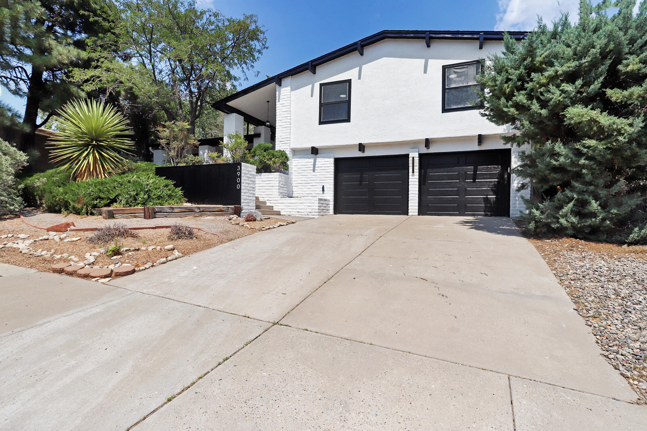 3900 Big Sky Drive NE