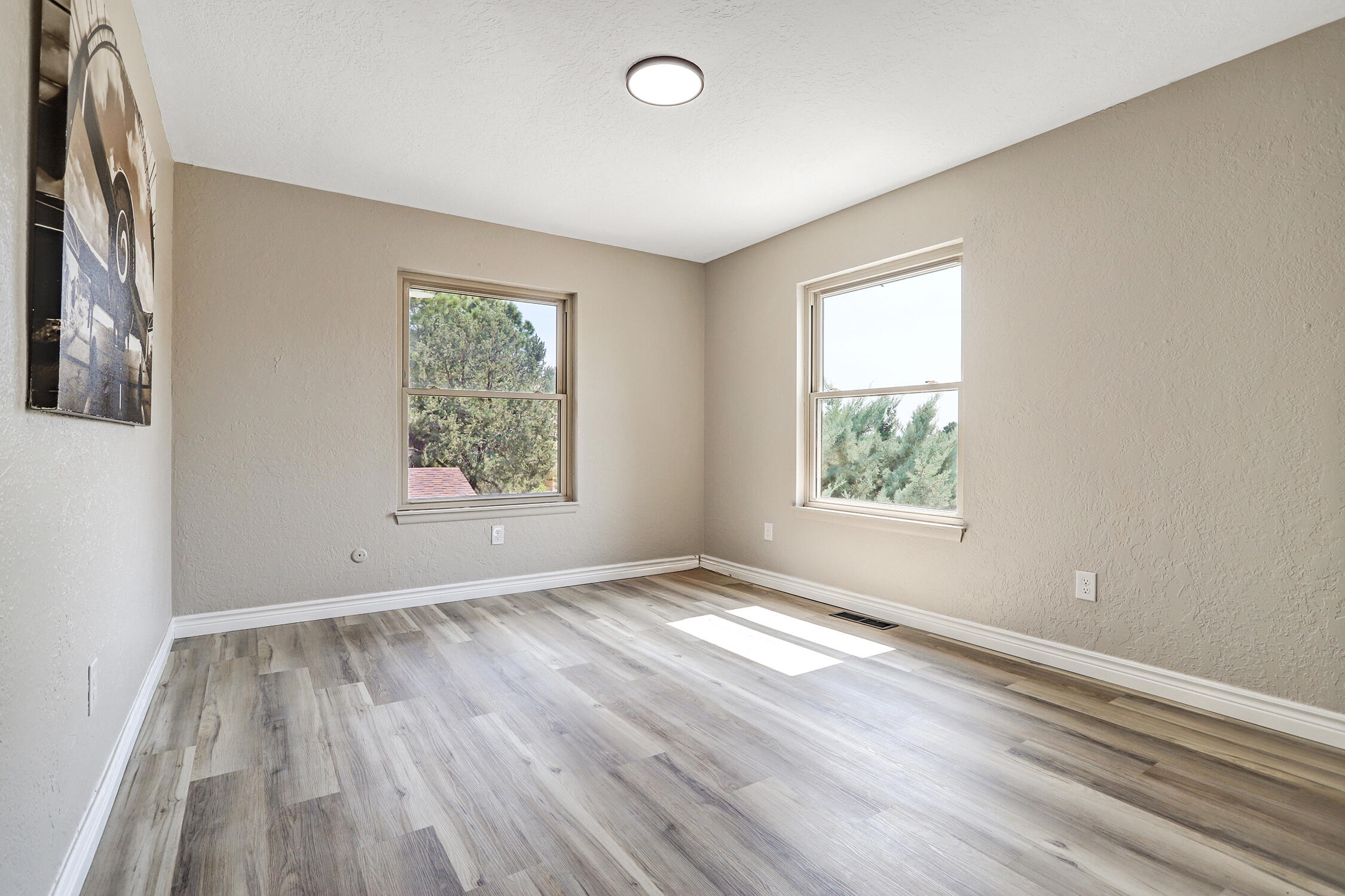 3900 Big Sky Drive NE