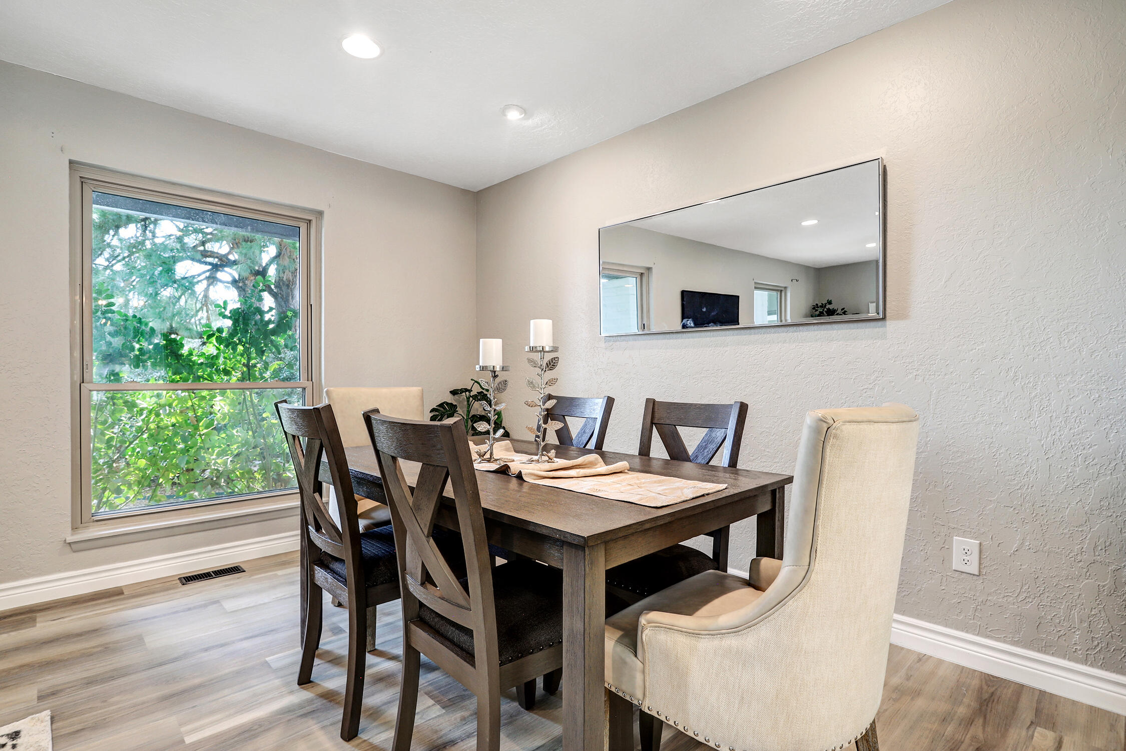 3900 Big Sky Drive NE