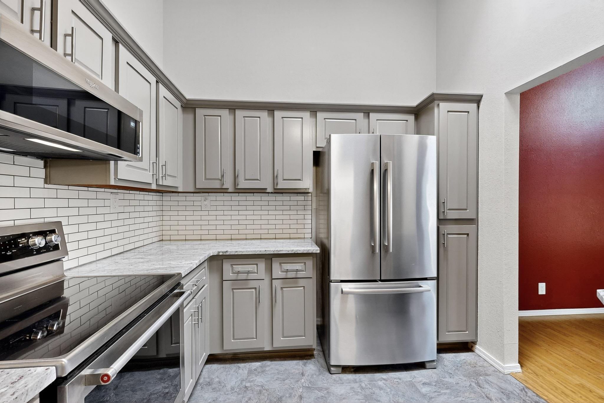 6147 MUSTANG Lane NW