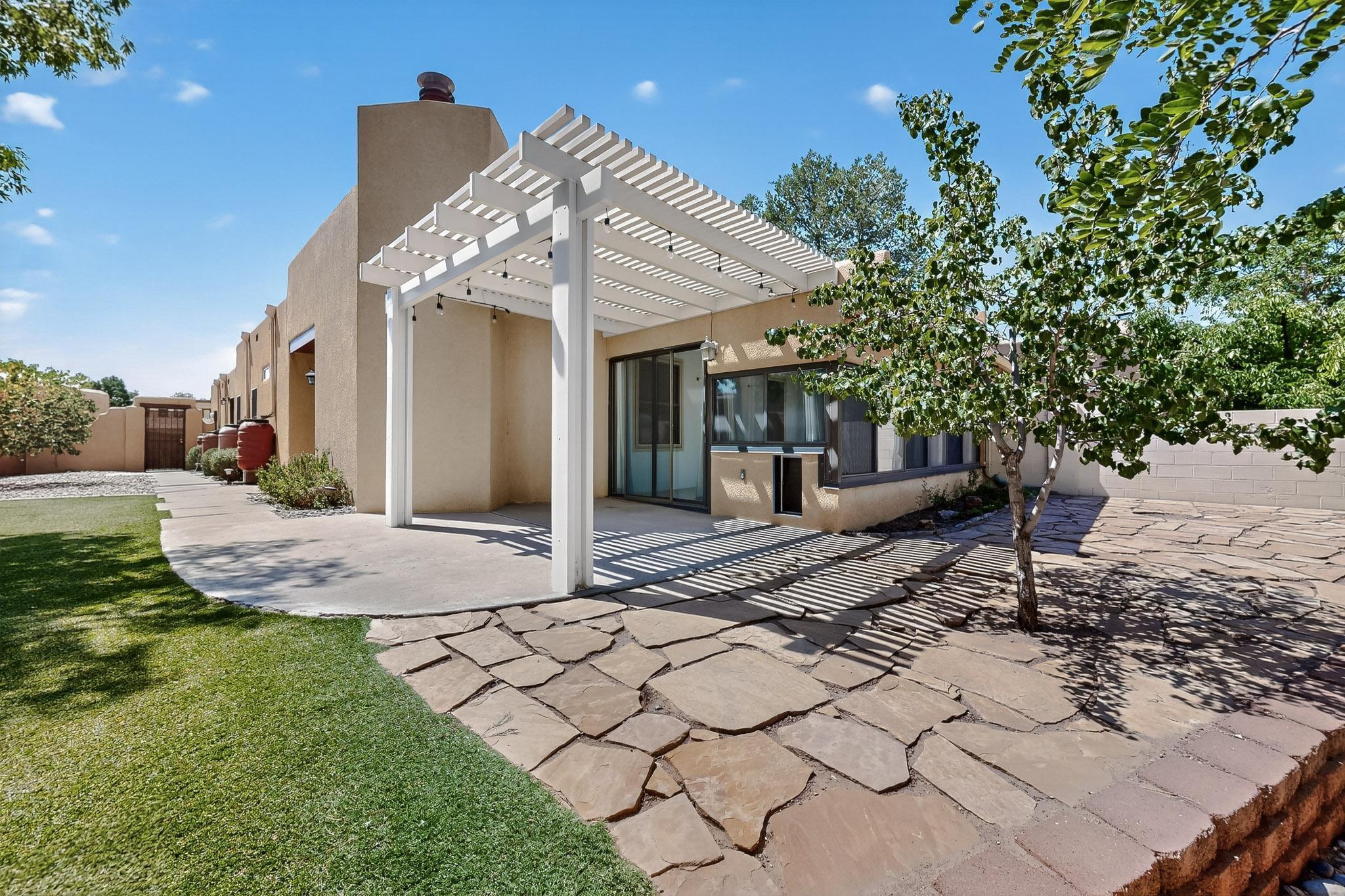 6147 MUSTANG Lane NW