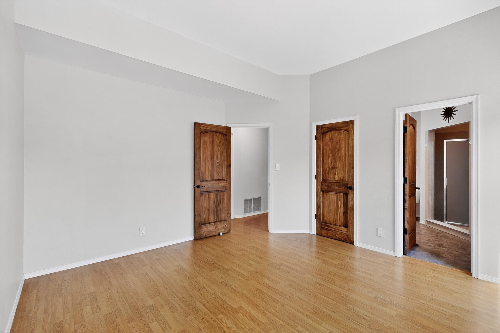 6147 MUSTANG Lane NW