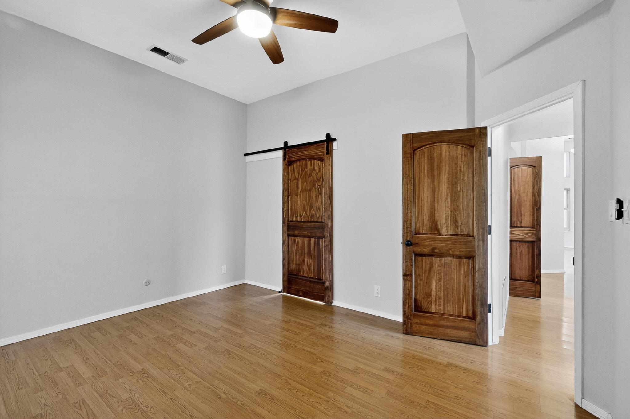 6147 MUSTANG Lane NW