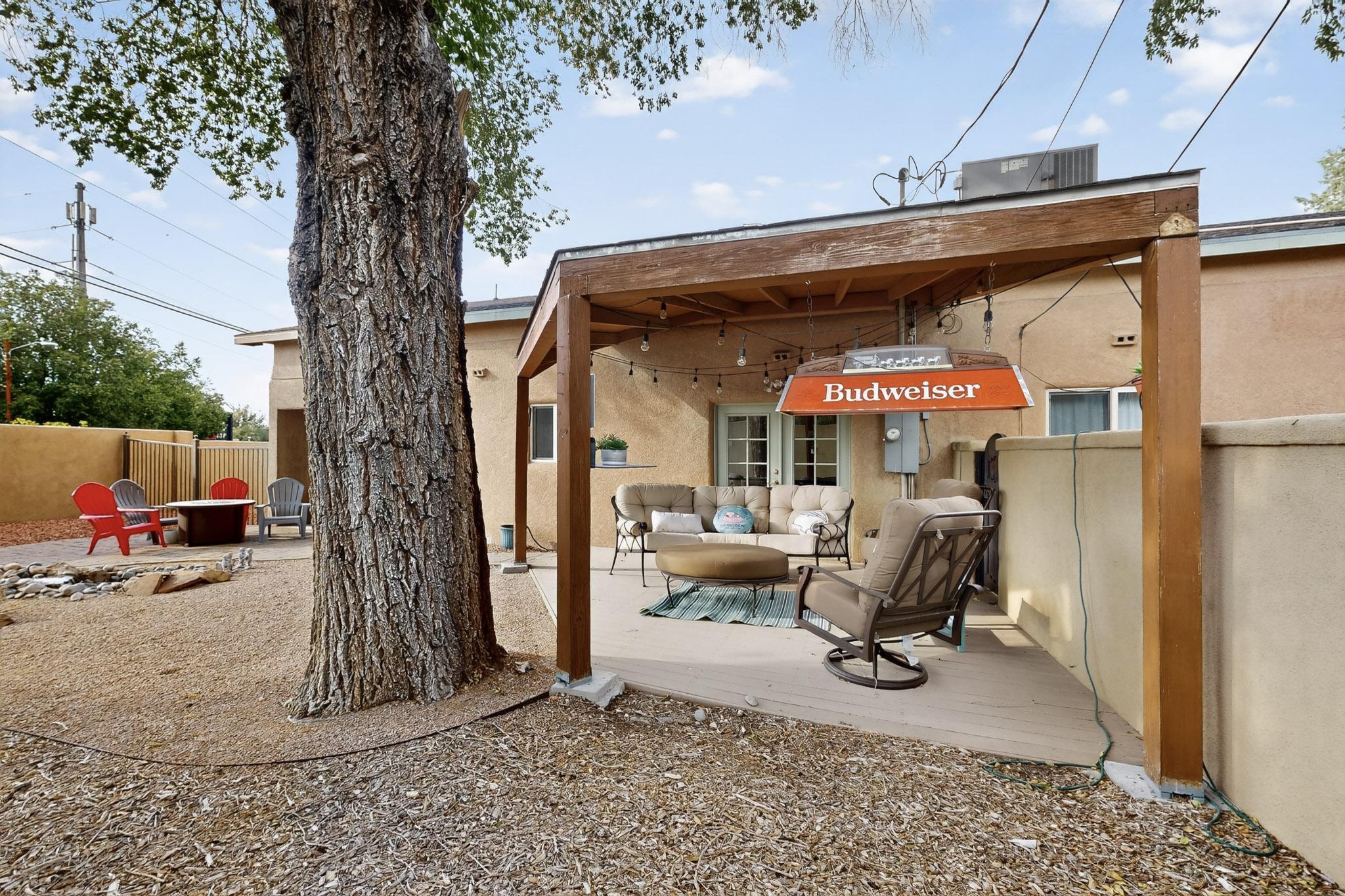 3600 LA HACIENDA Drive NE