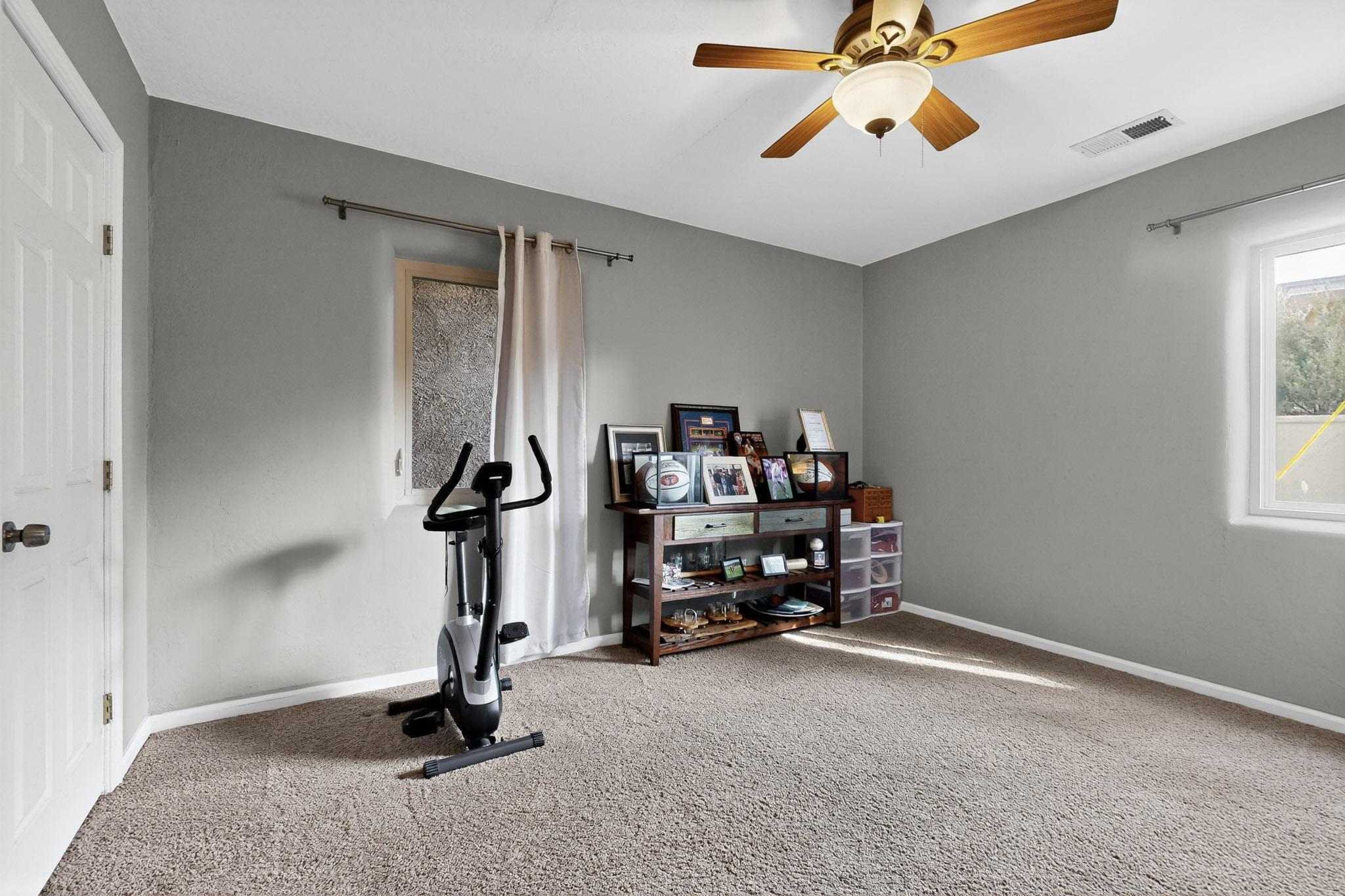 3600 LA HACIENDA Drive NE