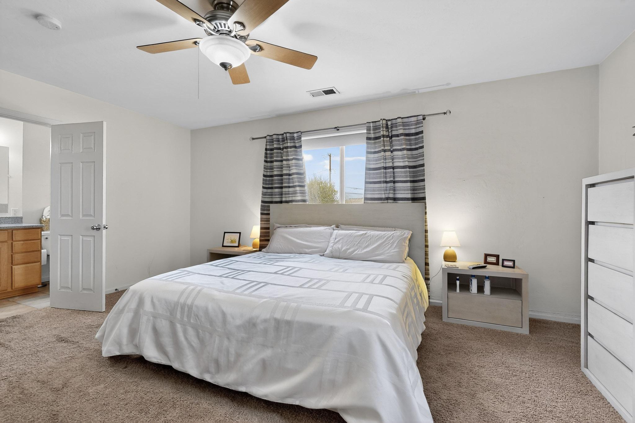 3600 LA HACIENDA Drive NE