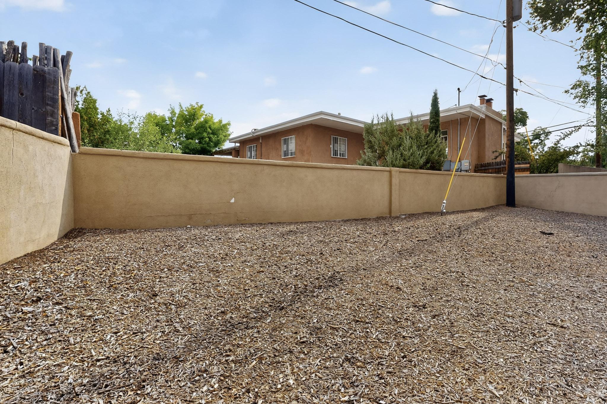 3600 LA HACIENDA Drive NE