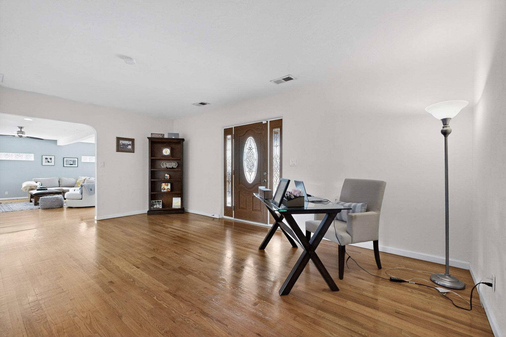 3600 LA HACIENDA Drive NE