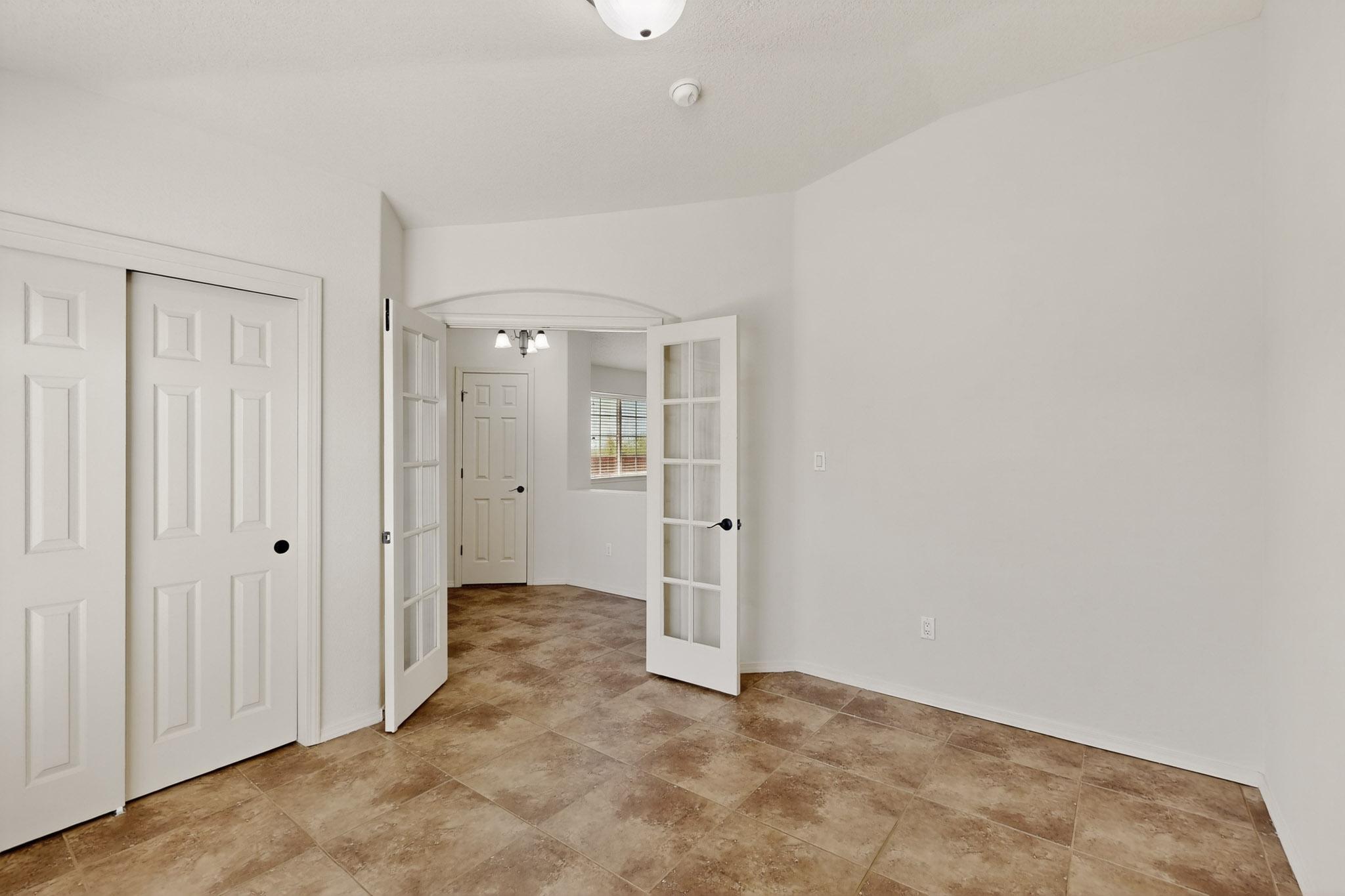 1875 War Admiral Drive SE