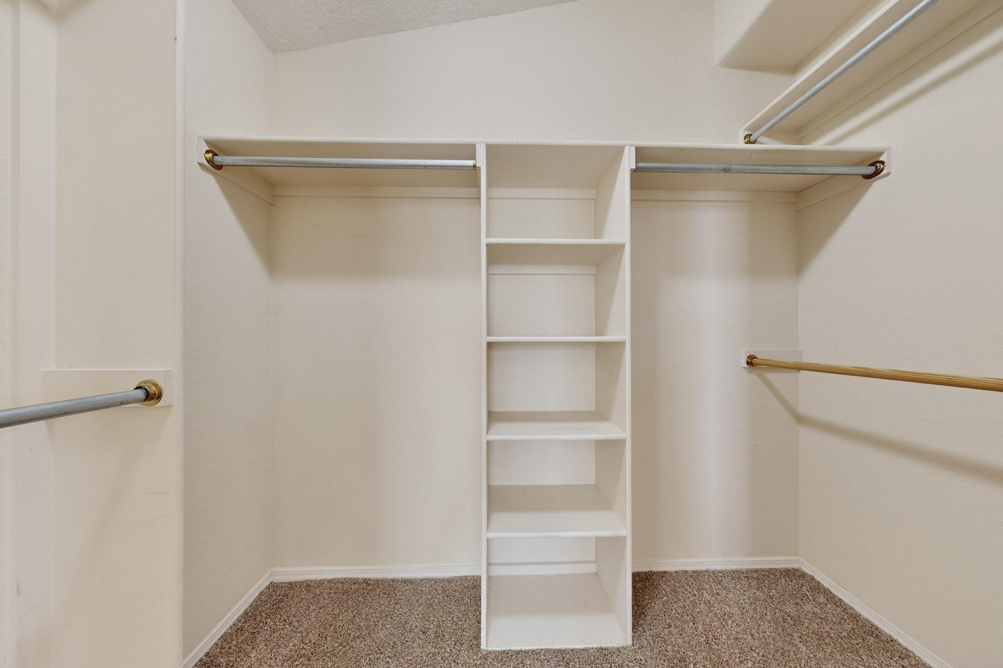 1875 War Admiral Drive SE