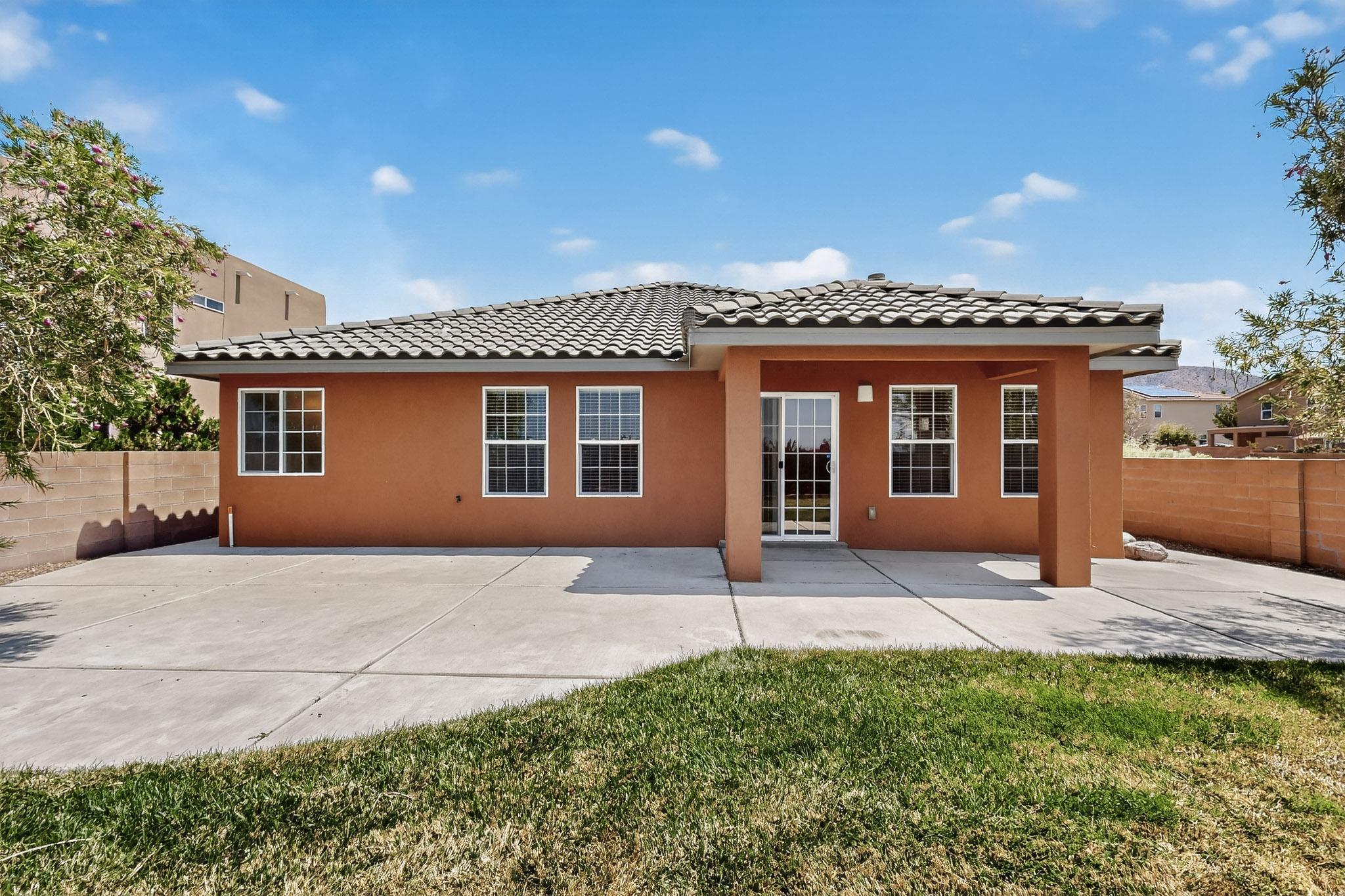 1875 War Admiral Drive SE