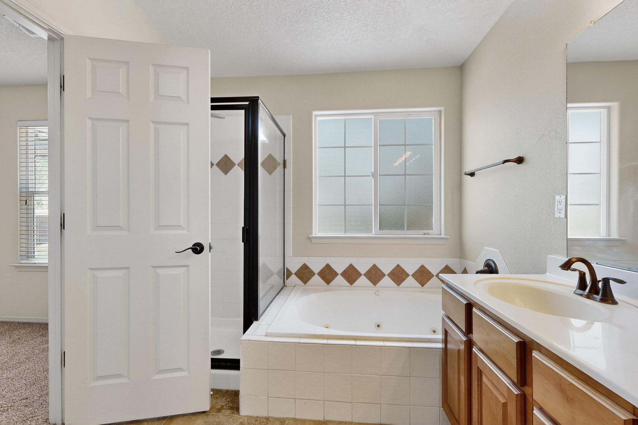 1875 War Admiral Drive SE