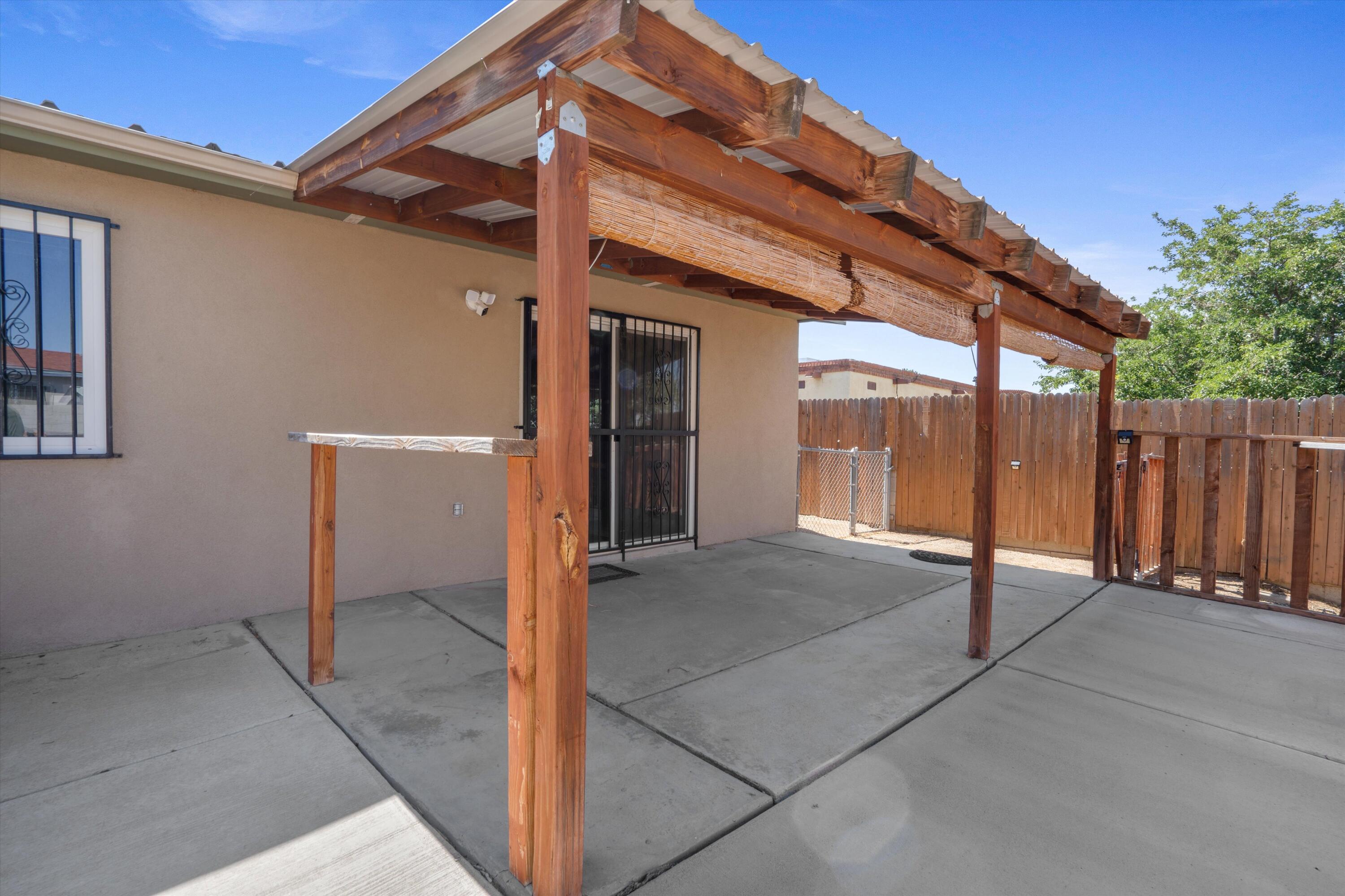 3719 Valerie Place NE