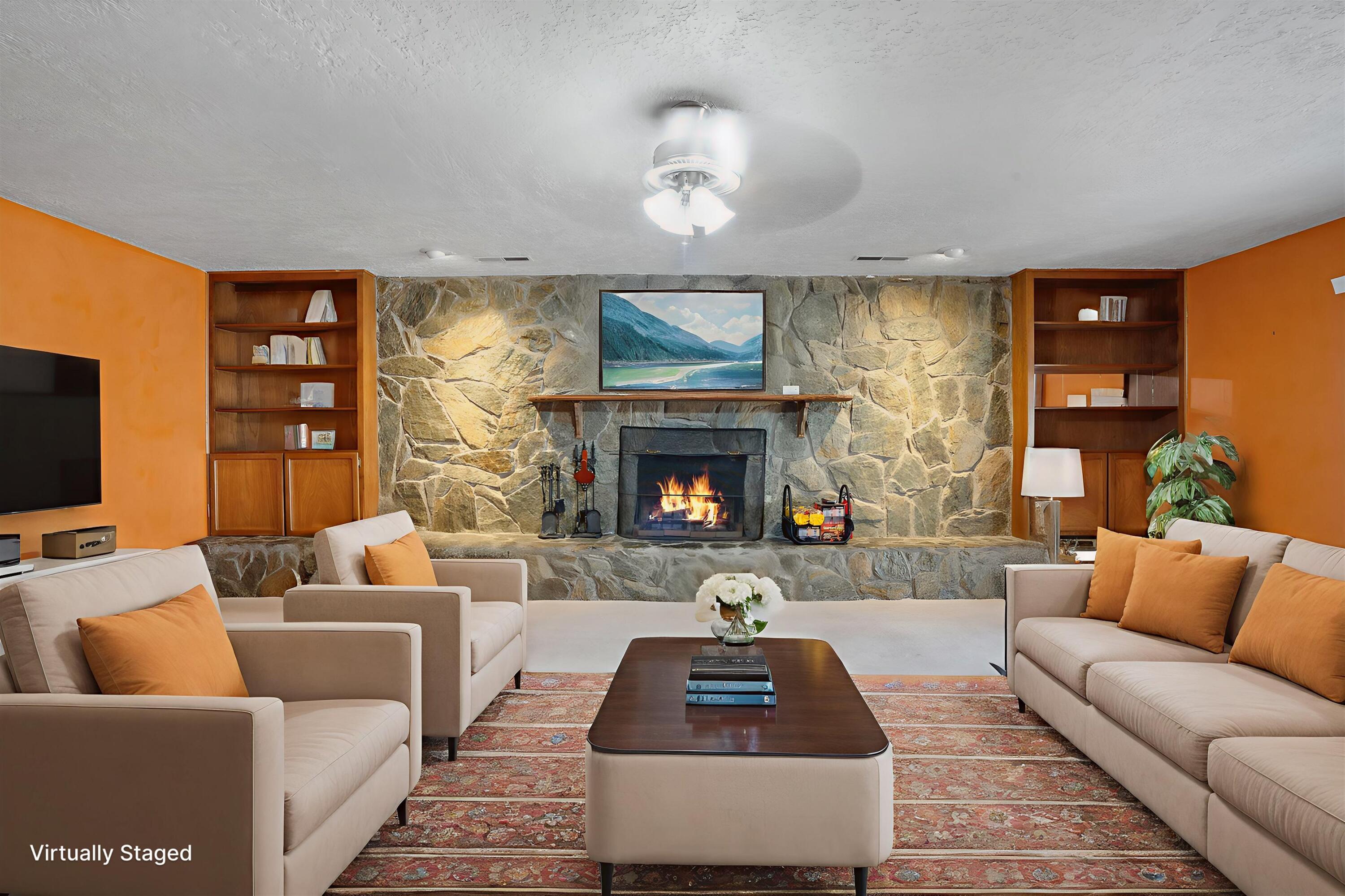 3719 Valerie Place NE