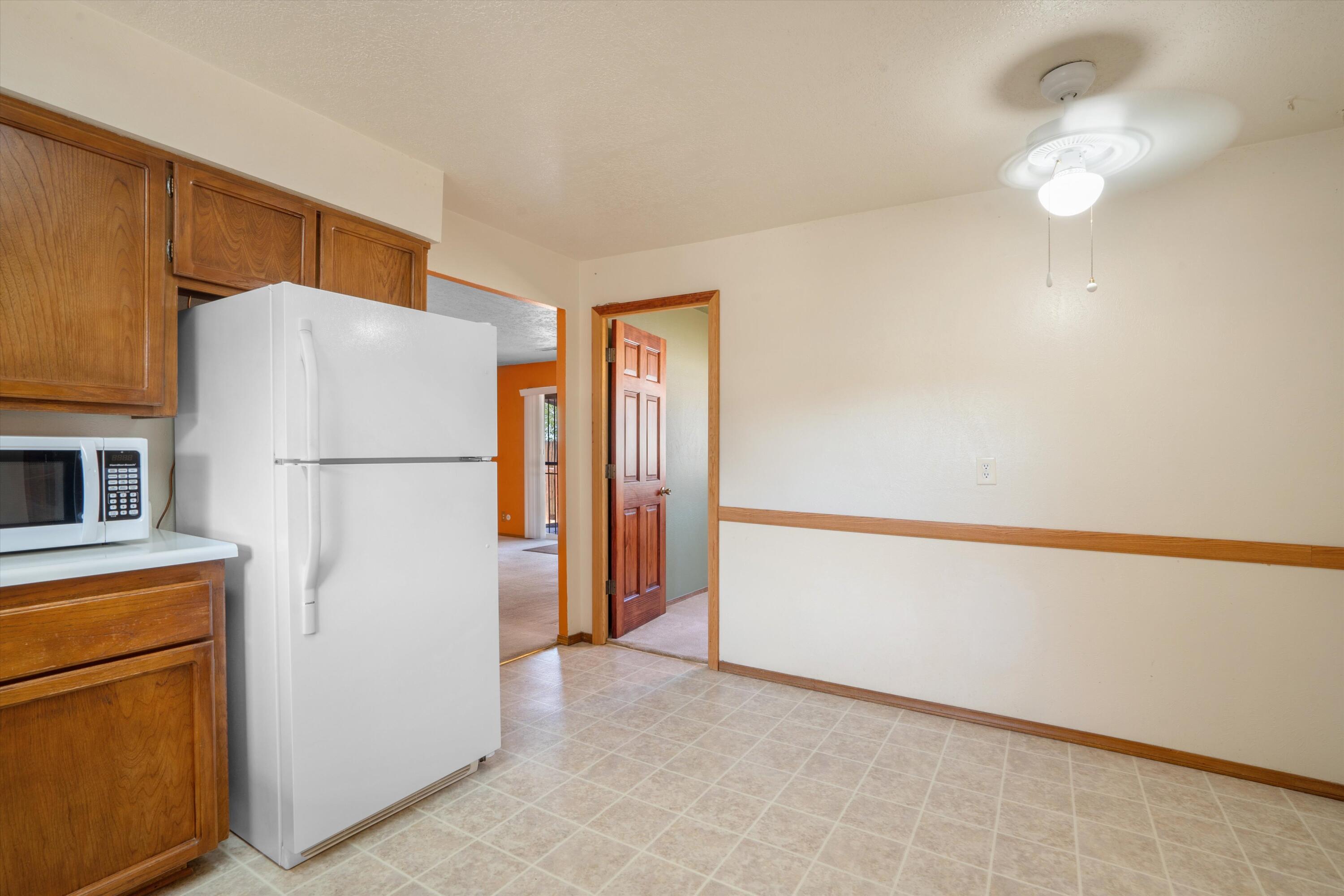 3719 Valerie Place NE