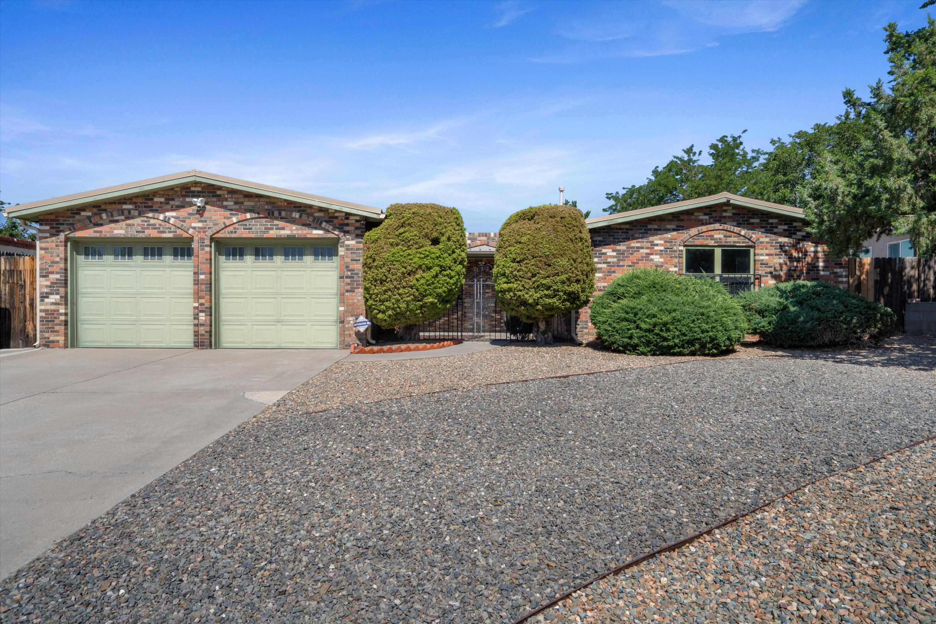 3719 Valerie Place NE