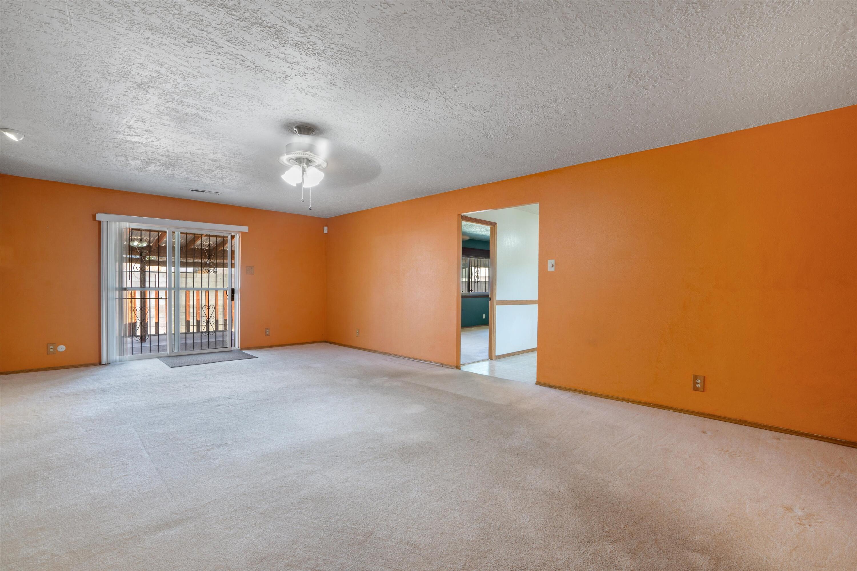 3719 Valerie Place NE