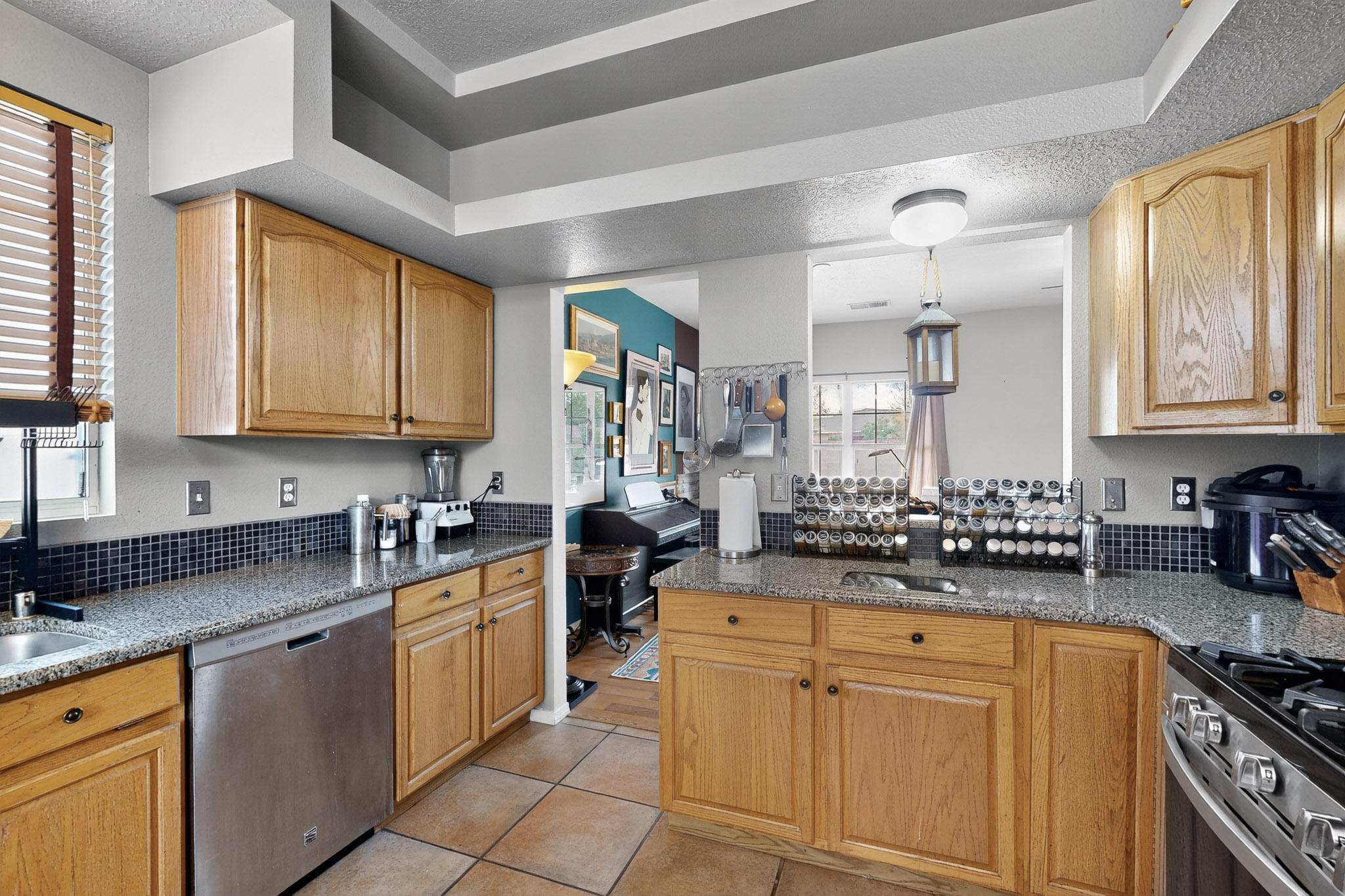 4124 FOXWOOD Trail SE