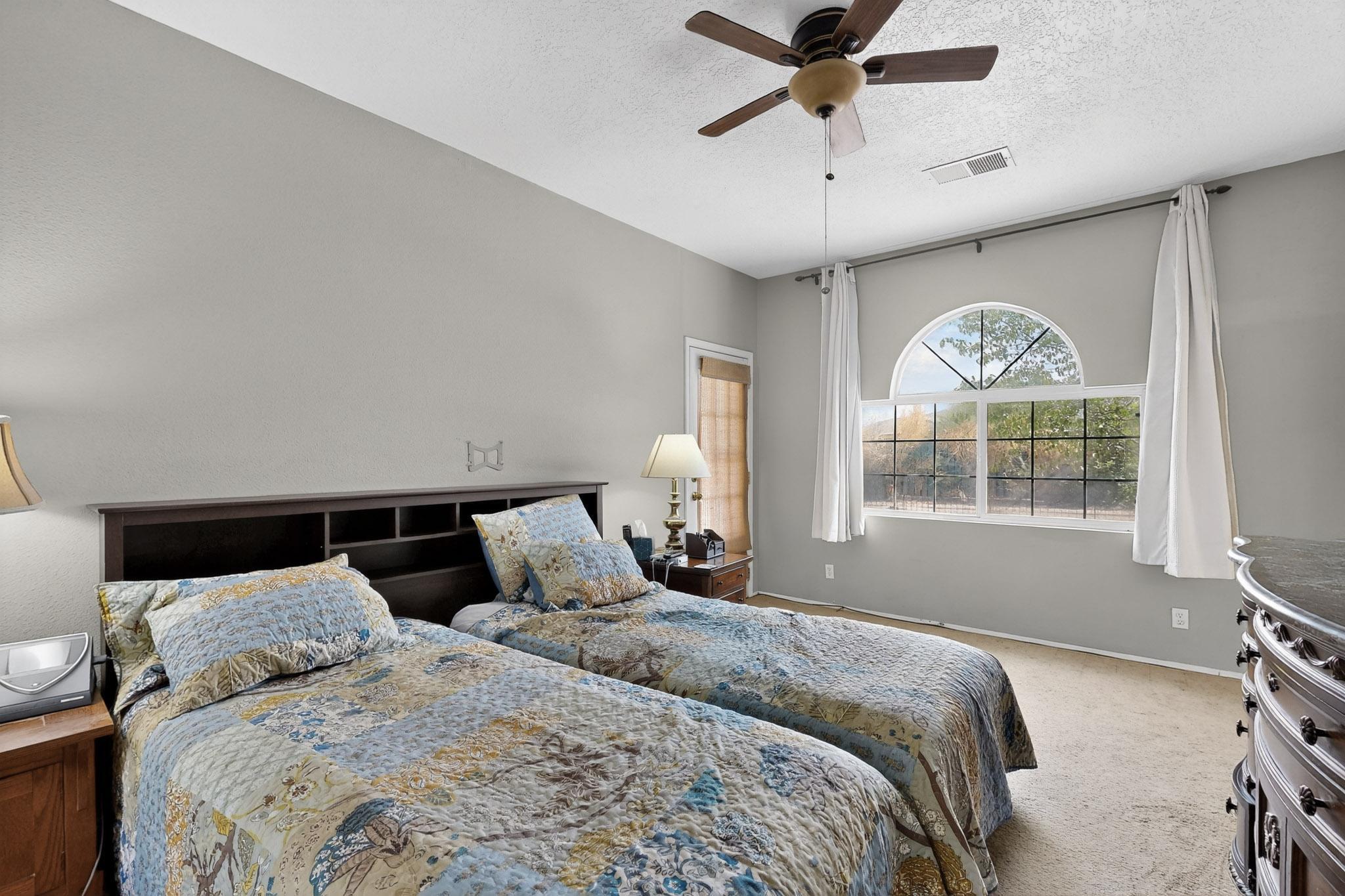 4124 FOXWOOD Trail SE