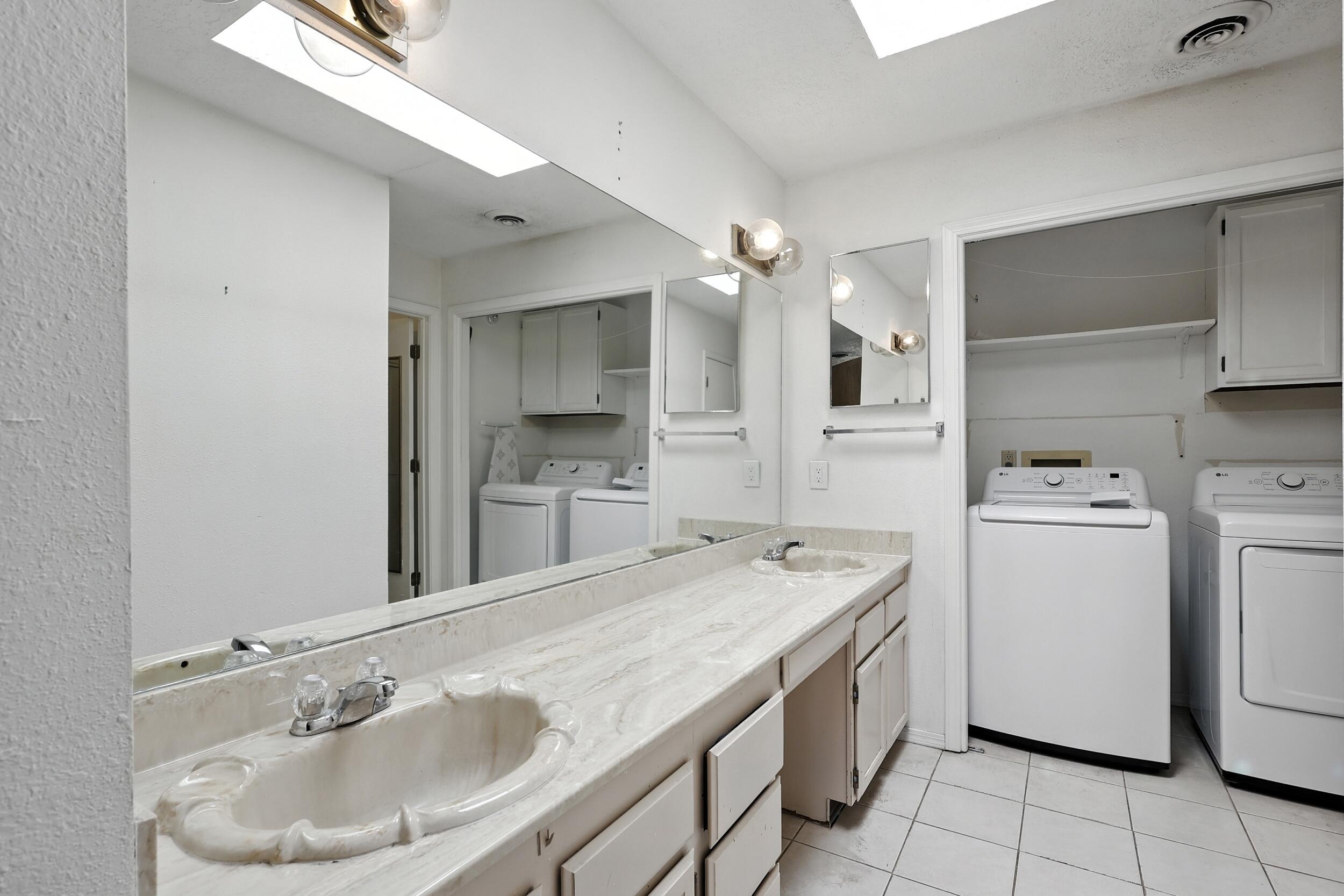 1705 TOLUCA Court