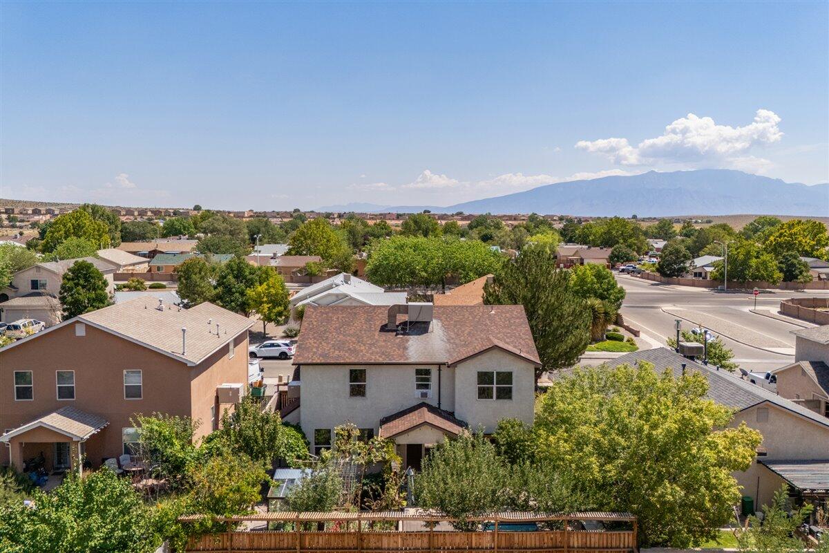 3043 LOGAN MEADOWS Drive NE