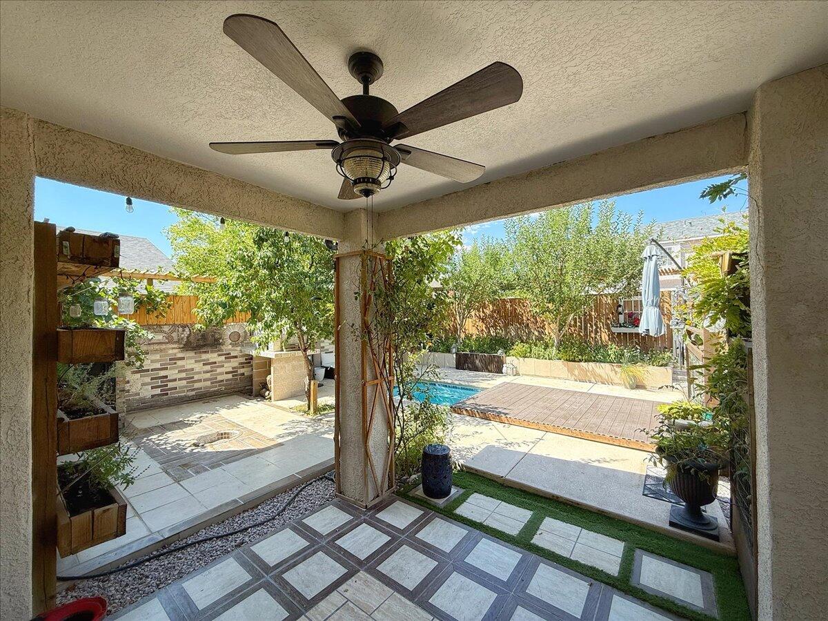 3043 LOGAN MEADOWS Drive NE