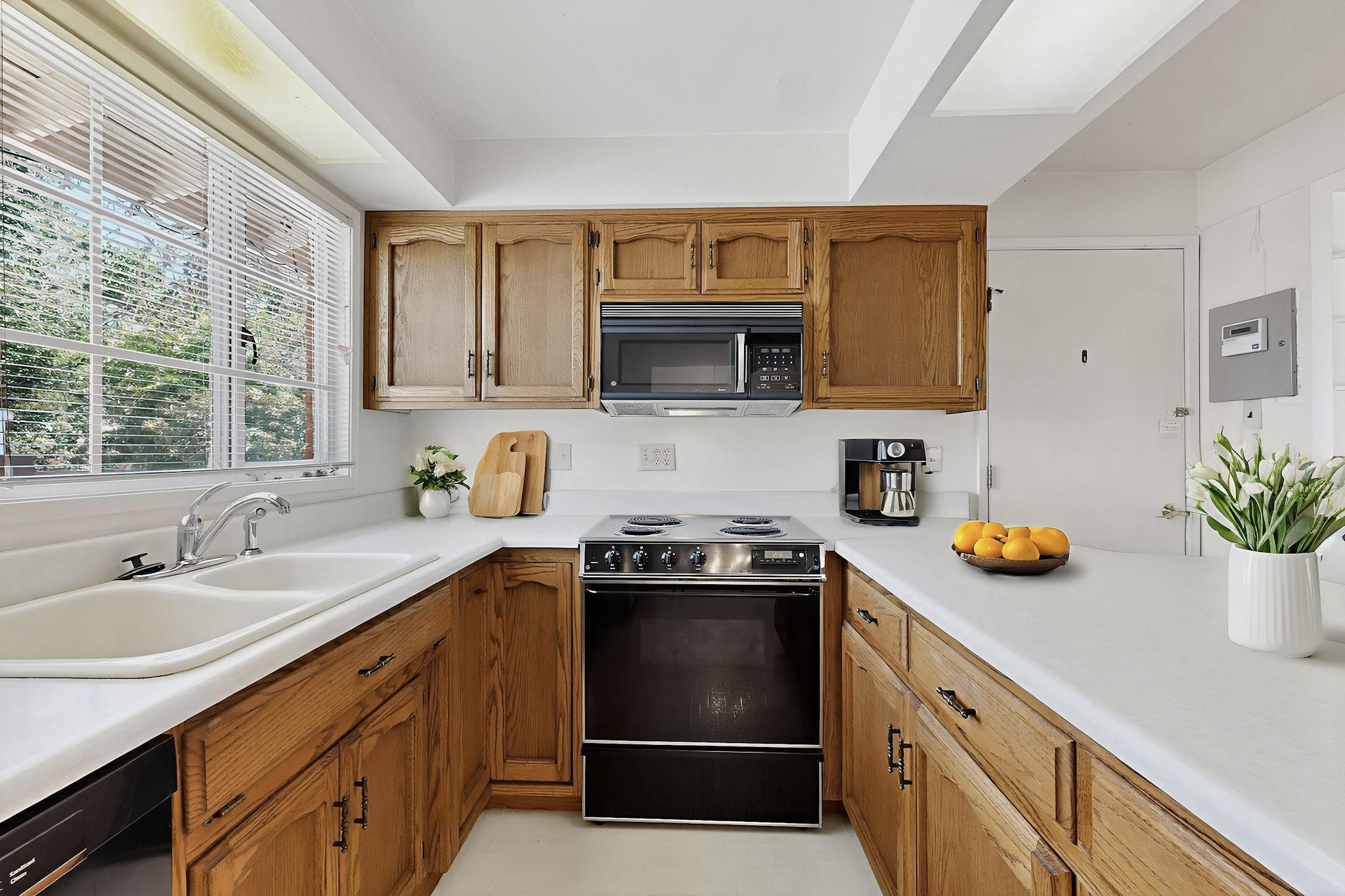 2420 Stevens Drive NE