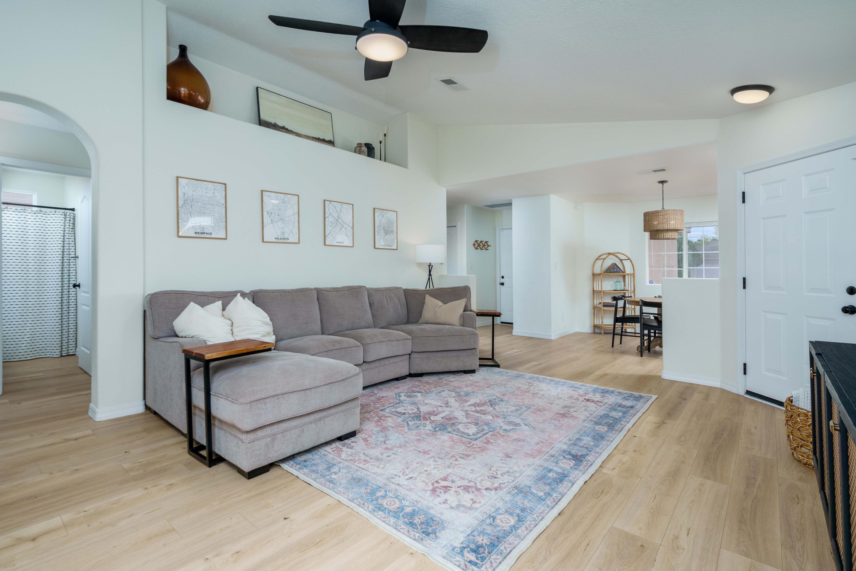 8009 Vista Estrella Lane SW