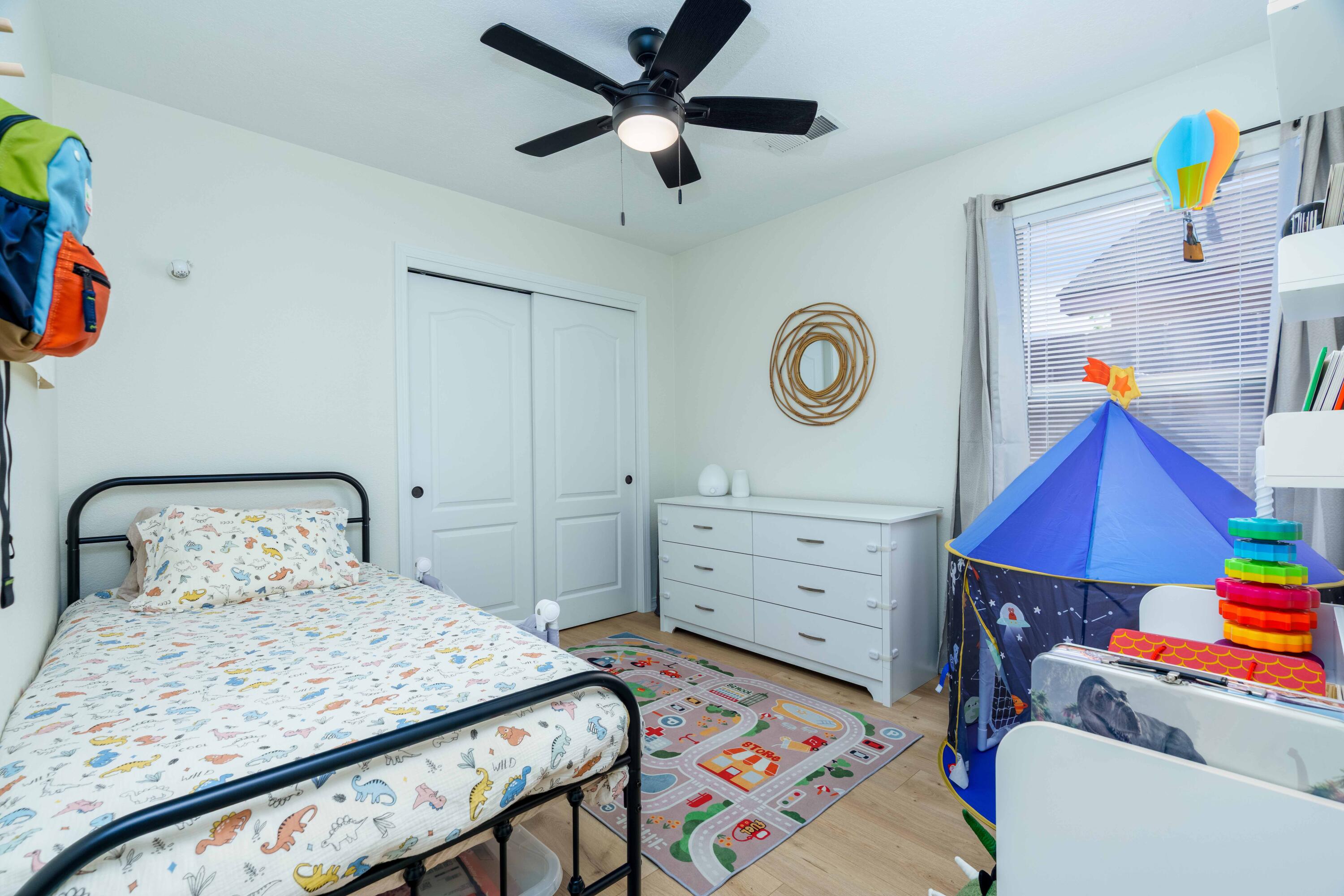 8009 Vista Estrella Lane SW