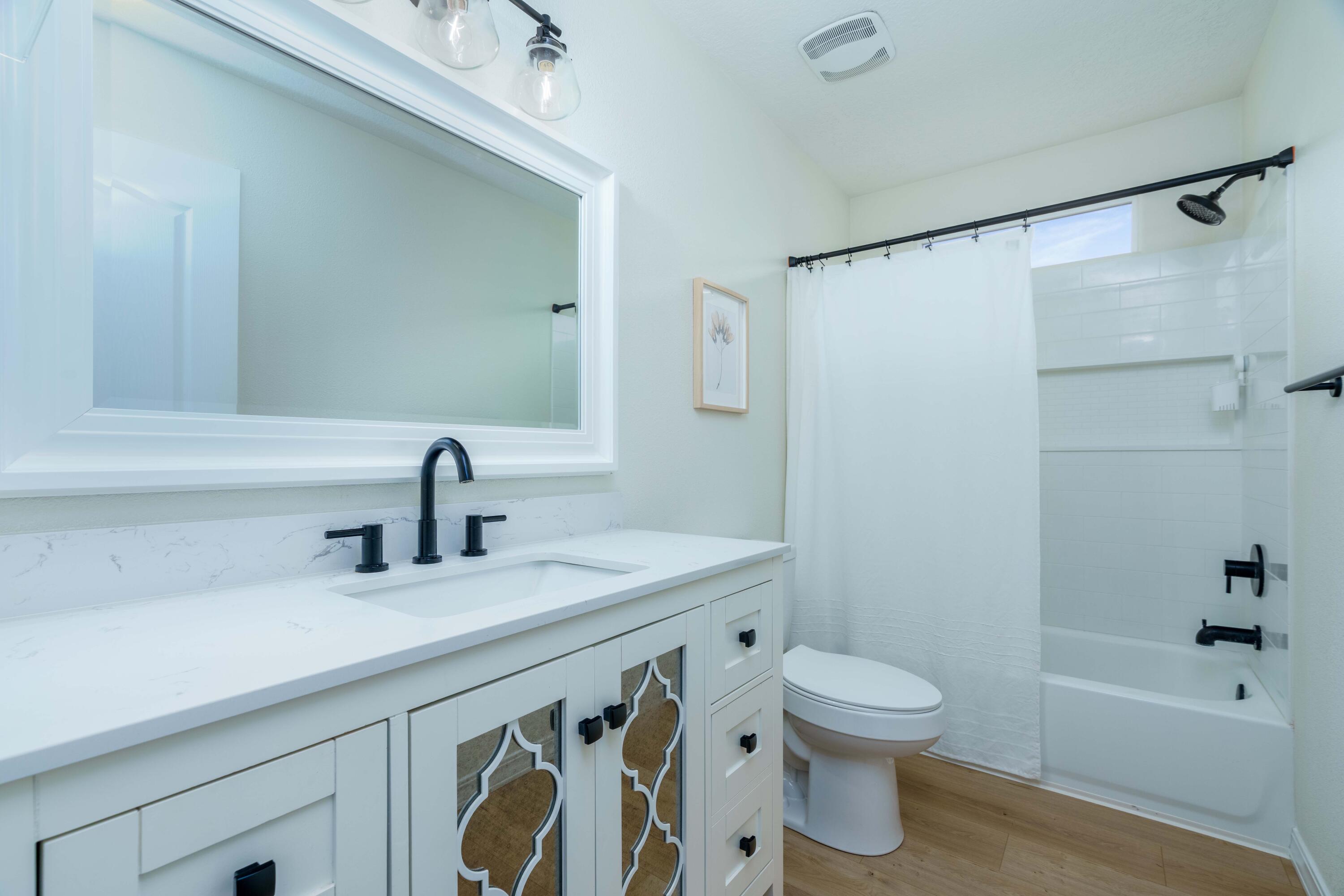 8009 Vista Estrella Lane SW