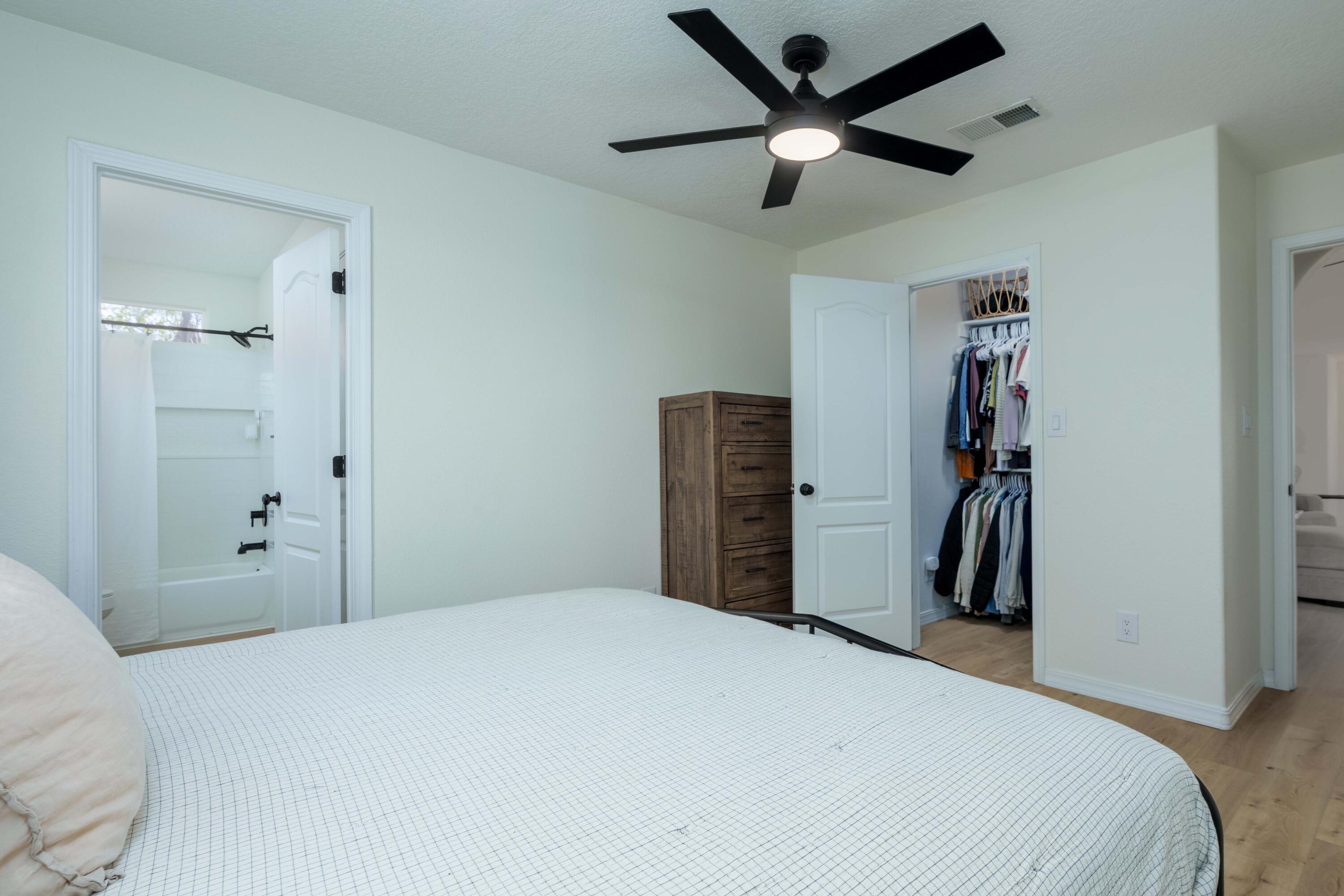 8009 Vista Estrella Lane SW