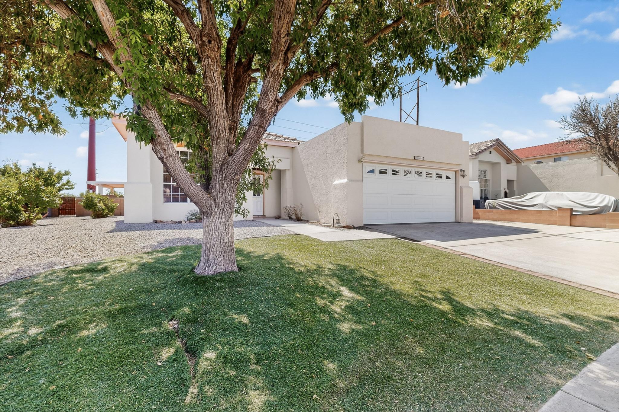 8004 CORTE DEL VIENTO NW