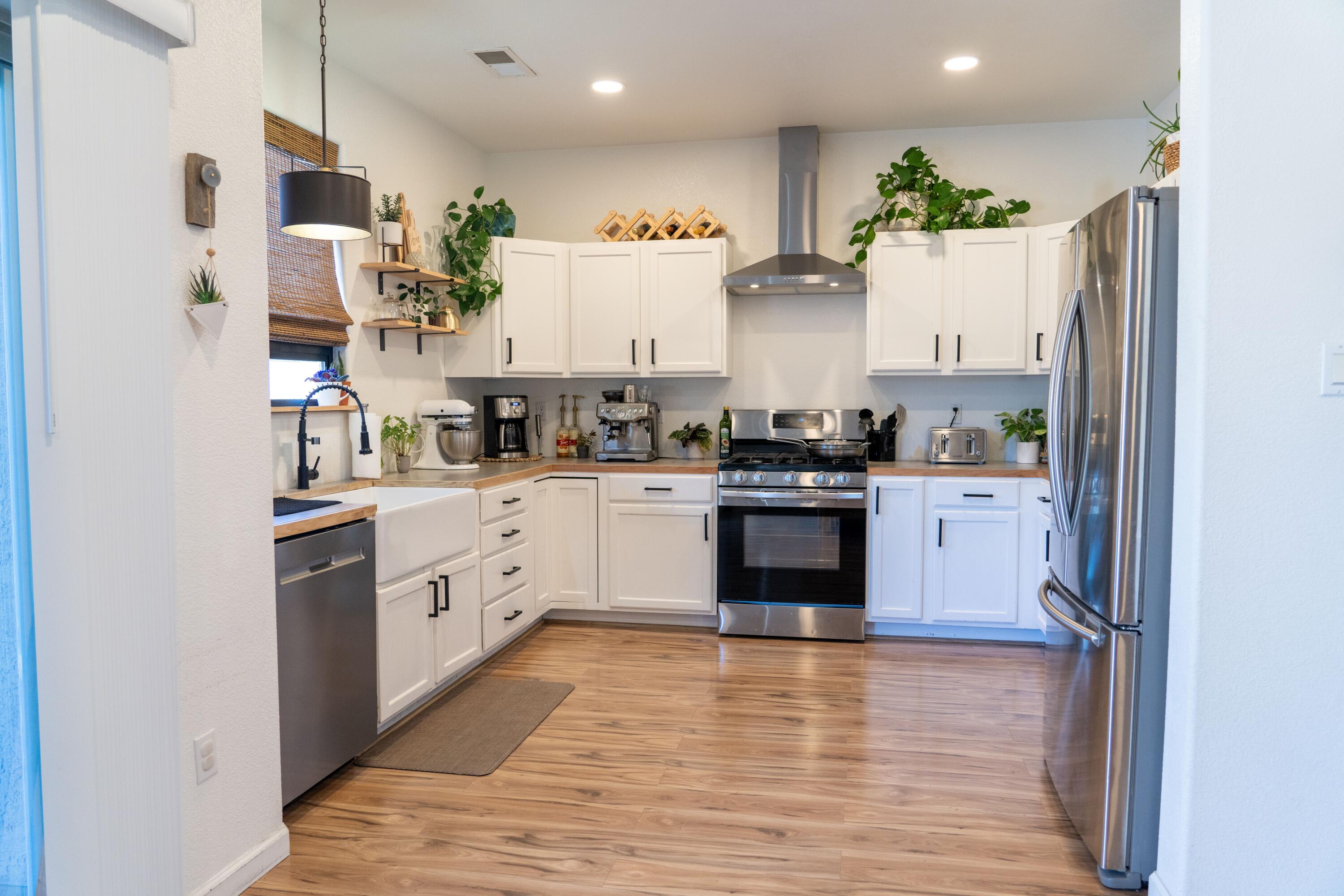 10505 OSO RIDGE Place NW