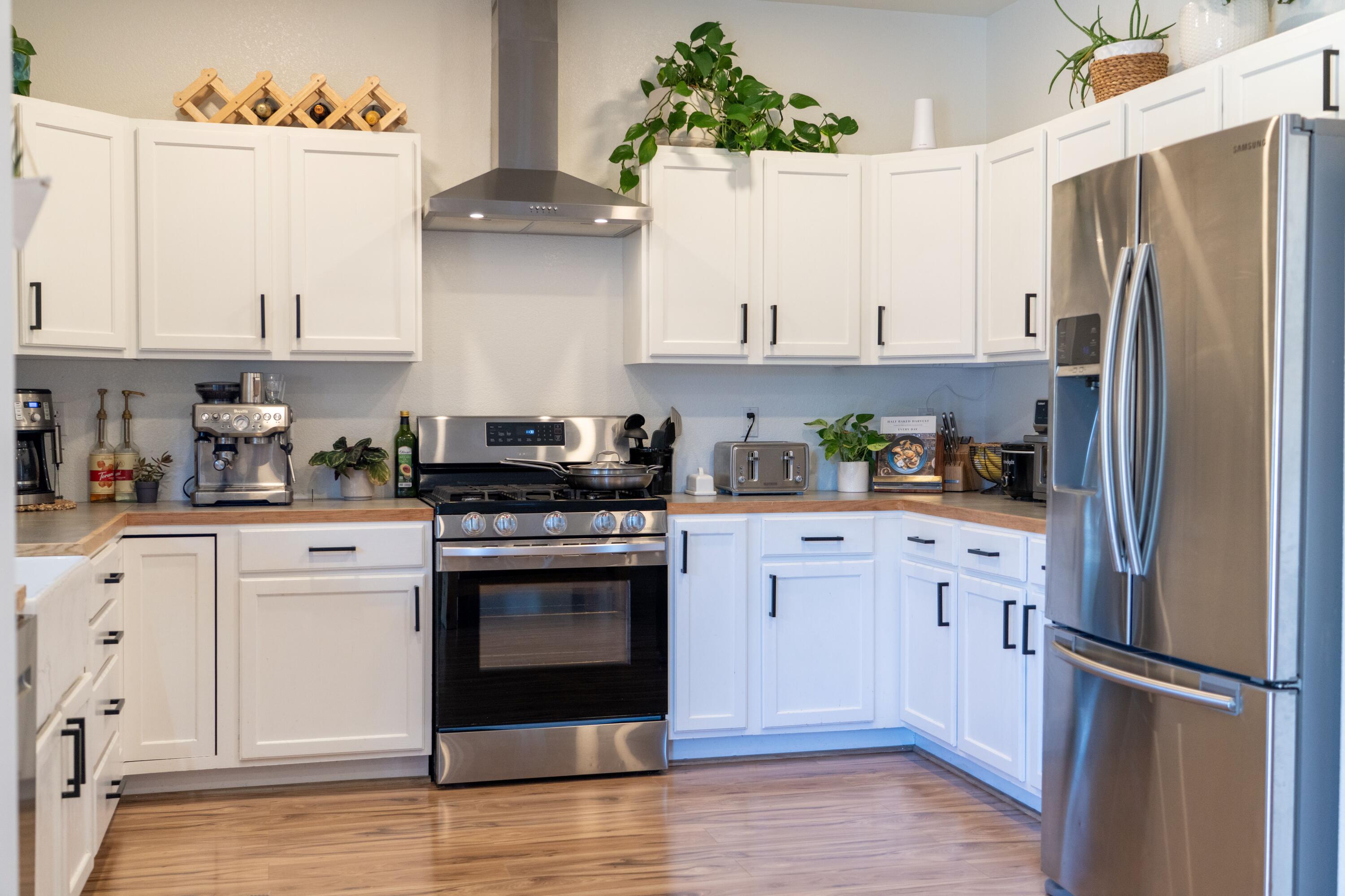 10505 OSO RIDGE Place NW