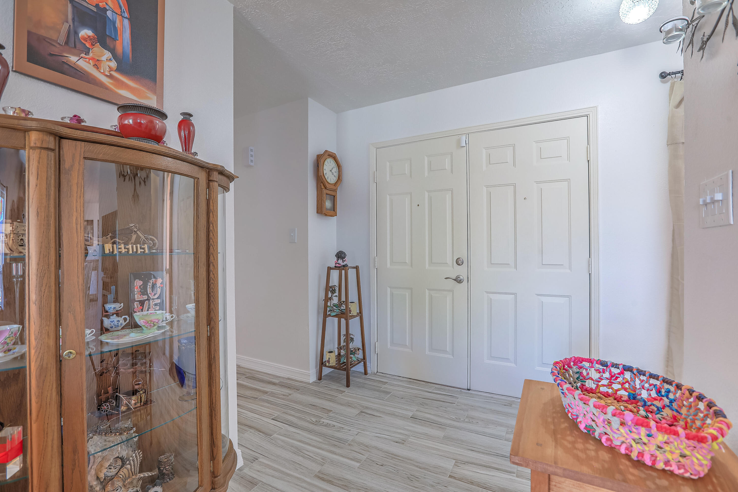 4405 PUMICE Drive NE