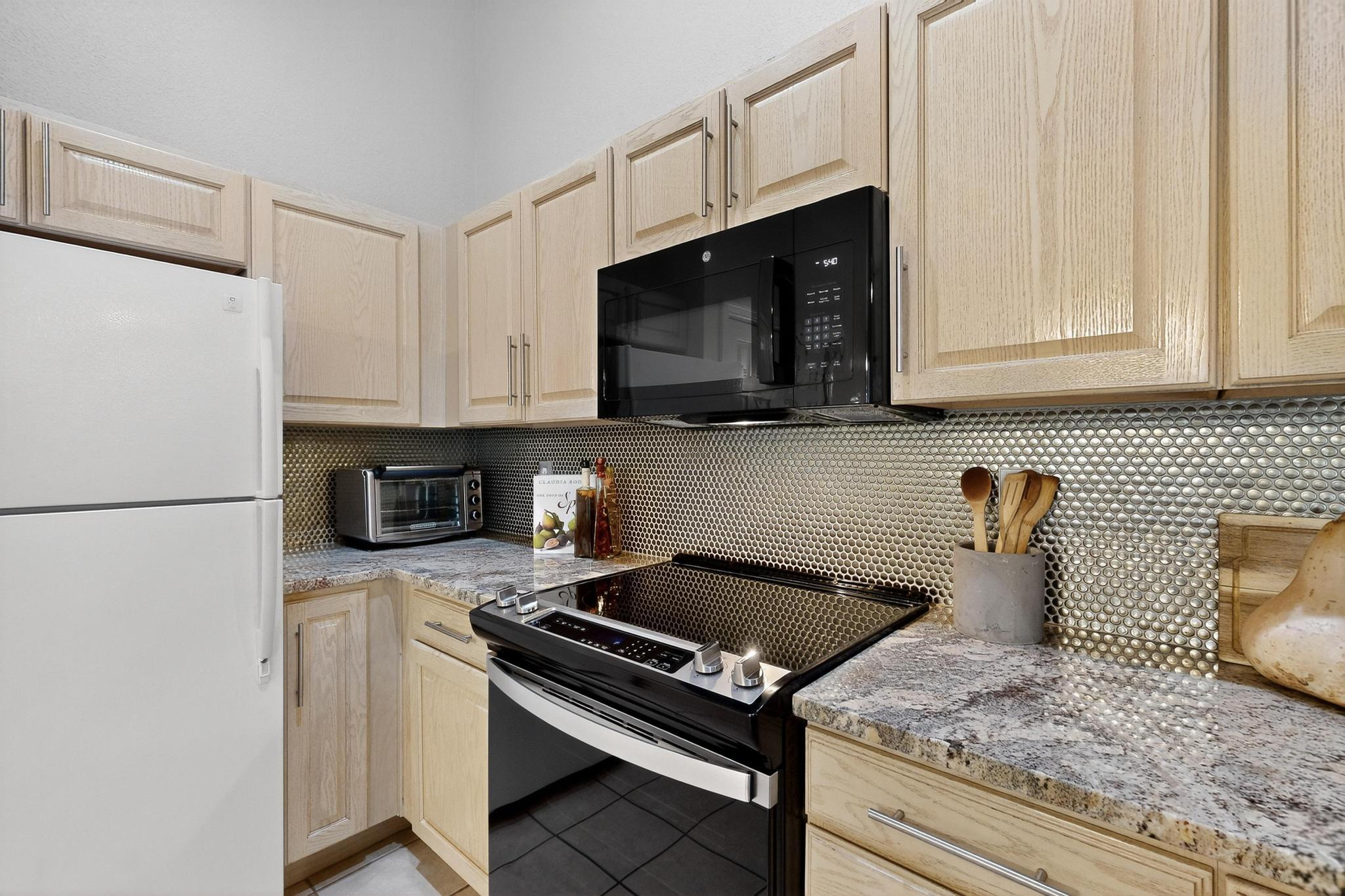 6705 MESA SOLANA Place NW