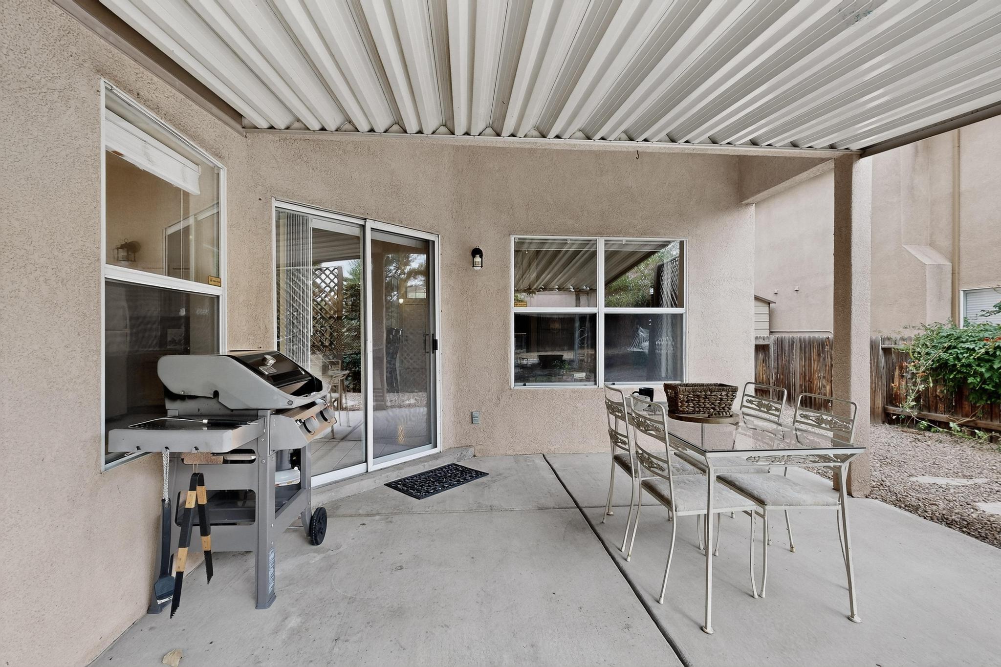 6705 MESA SOLANA Place NW