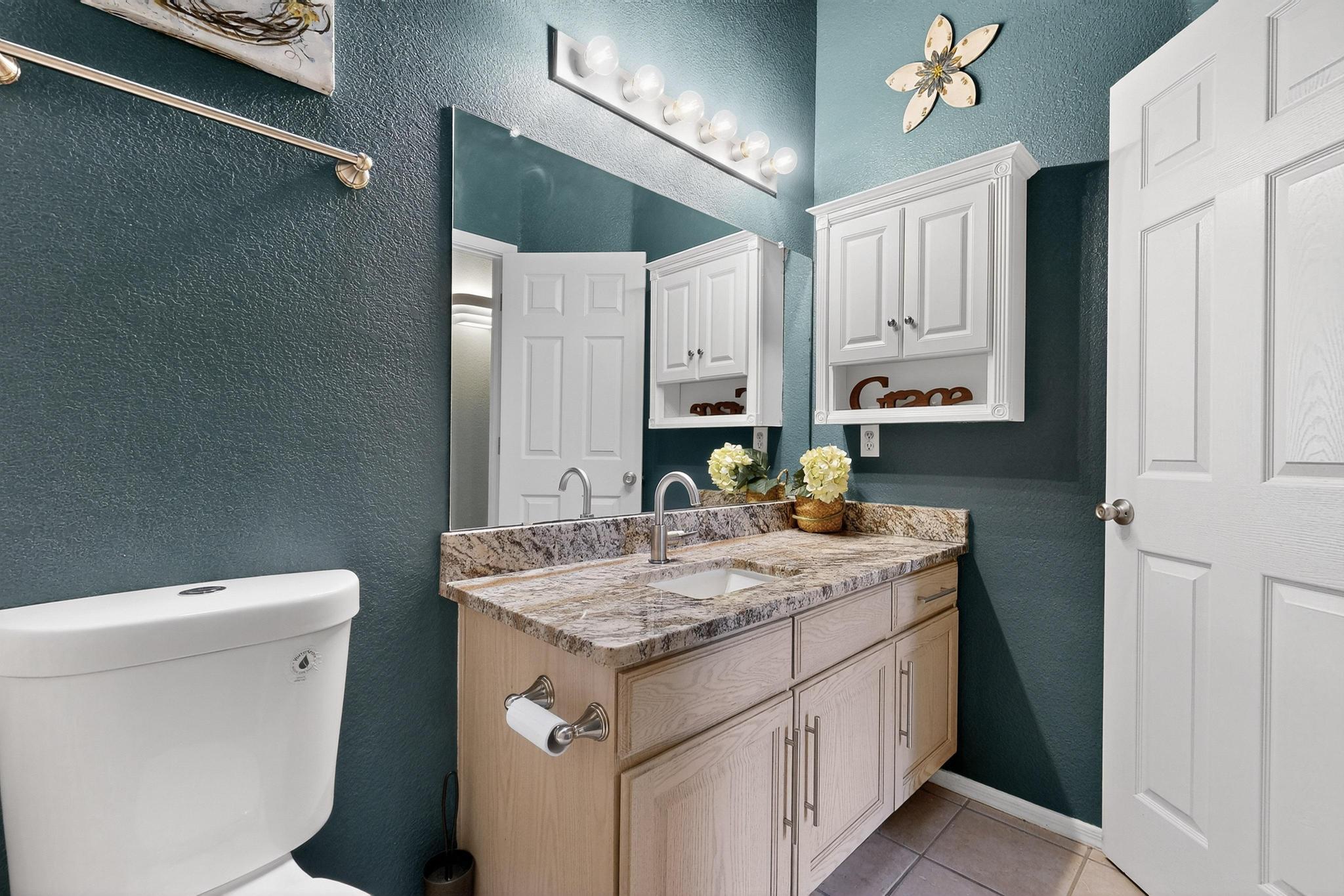 6705 MESA SOLANA Place NW