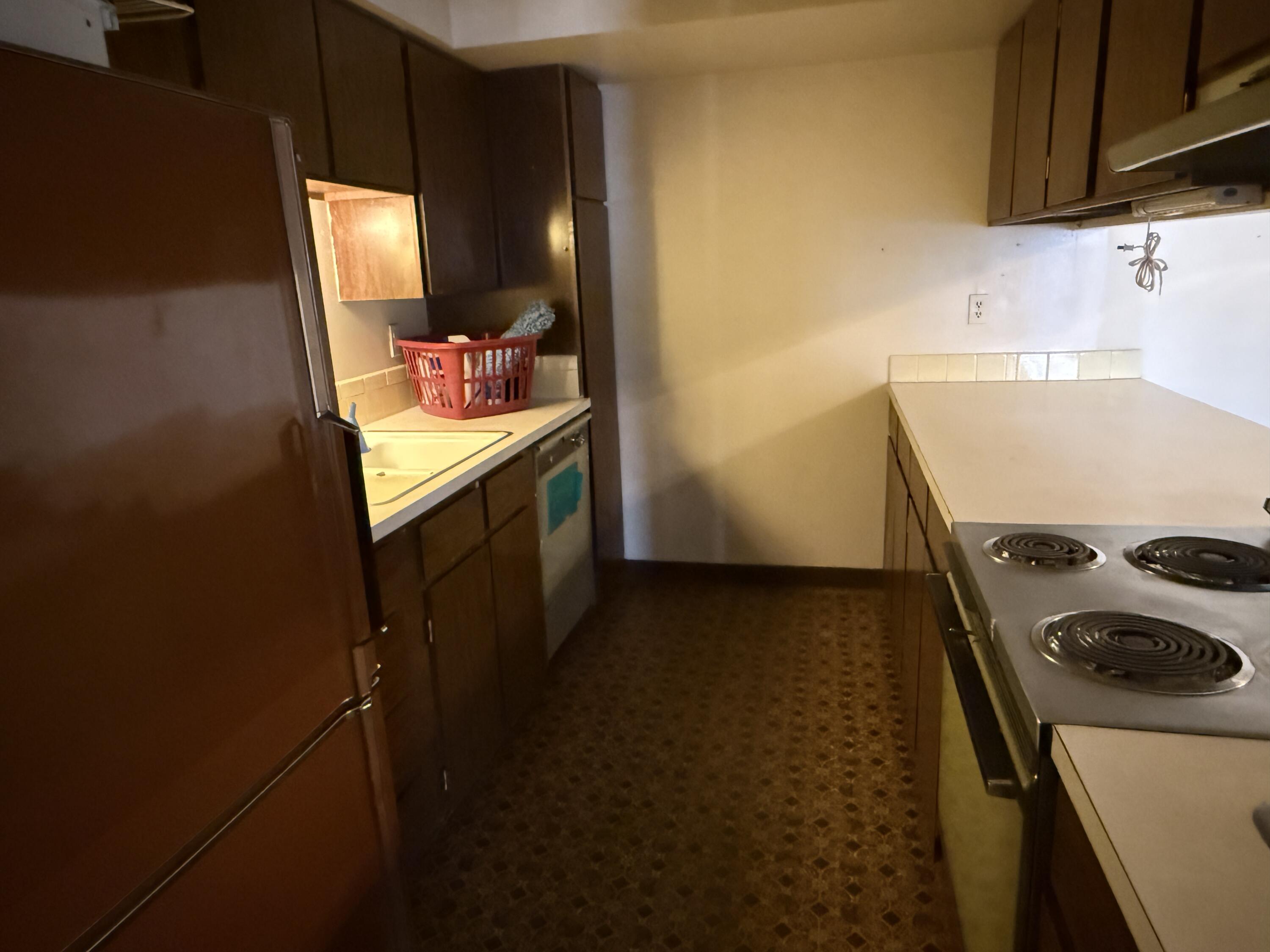 3831 MONTGOMERY Boulevard NE 424