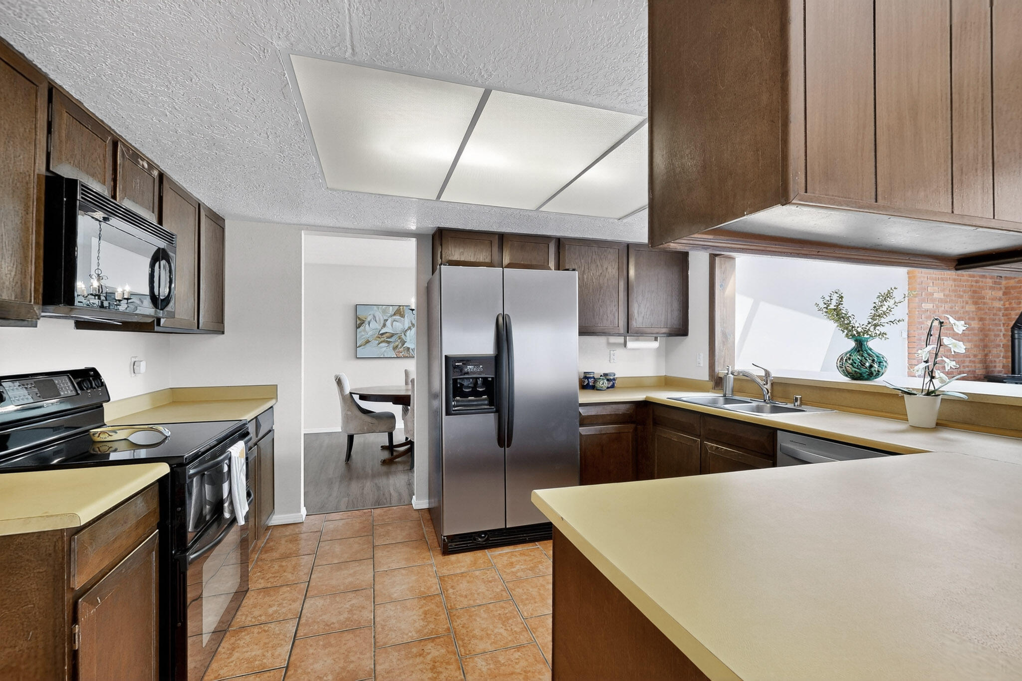 6116 DUNGAN Street NE