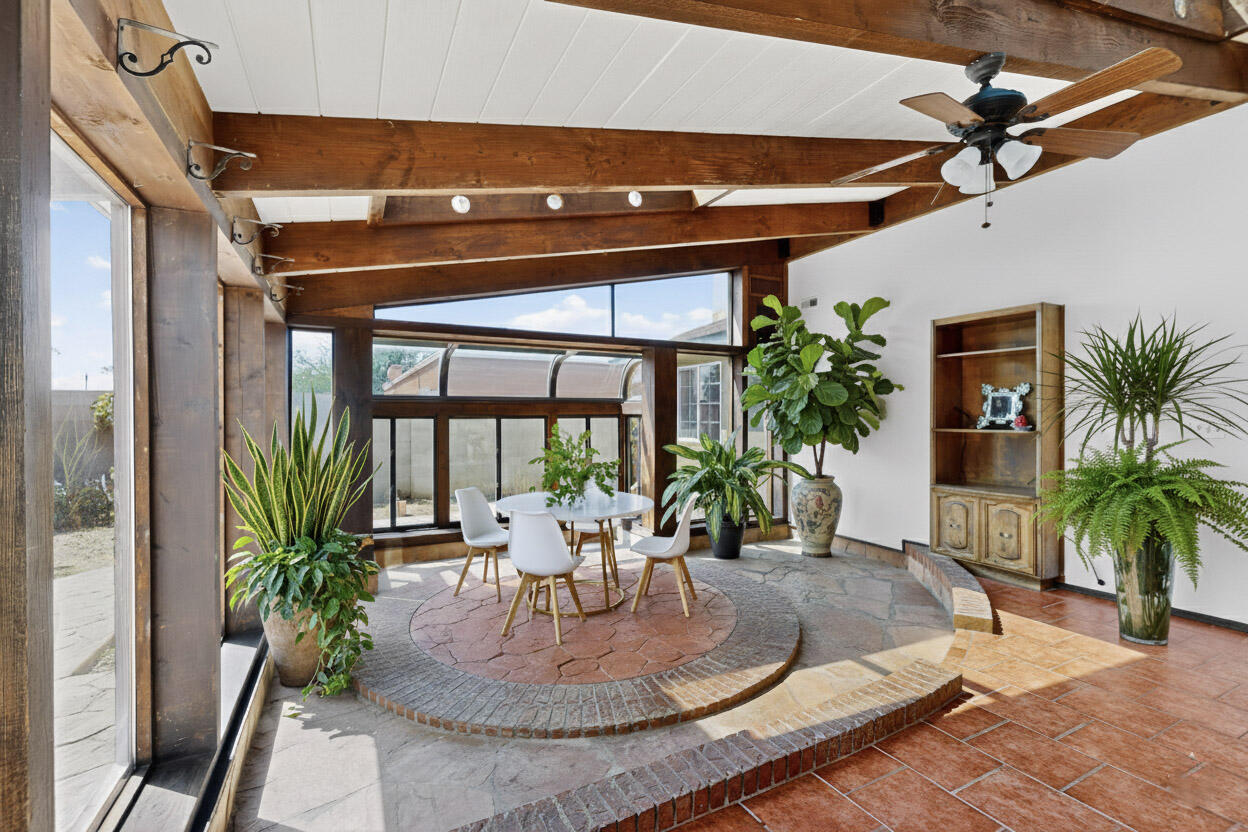 6116 DUNGAN Street NE