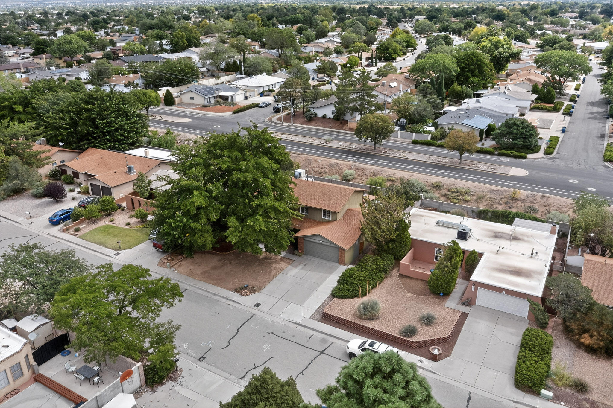 6116 DUNGAN Street NE