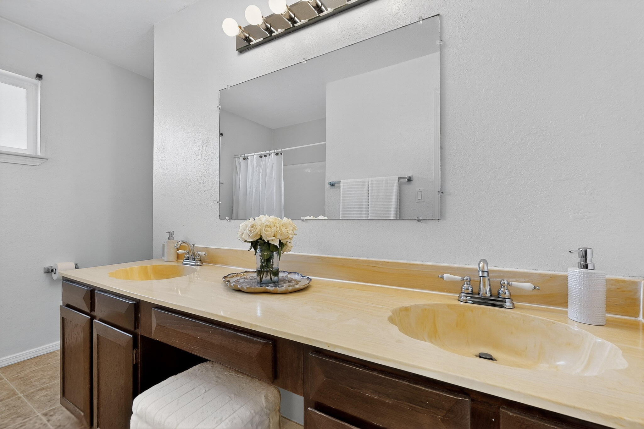 6116 DUNGAN Street NE