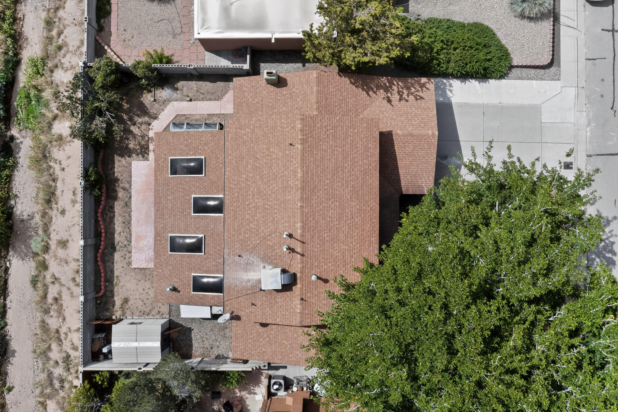 6116 DUNGAN Street NE