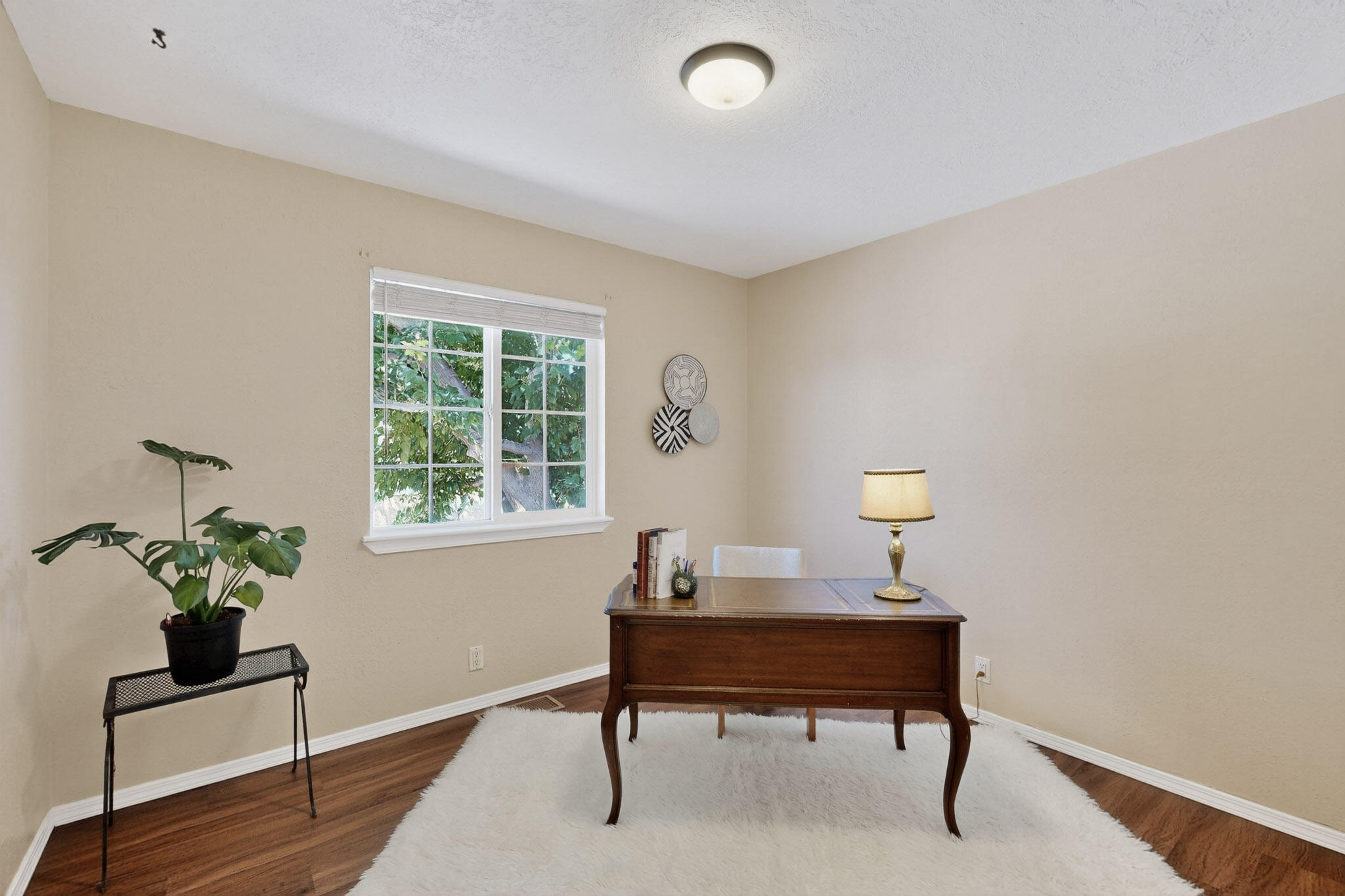 6116 DUNGAN Street NE