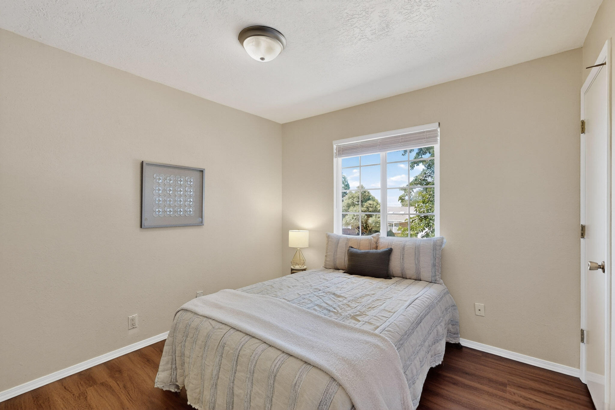 6116 DUNGAN Street NE